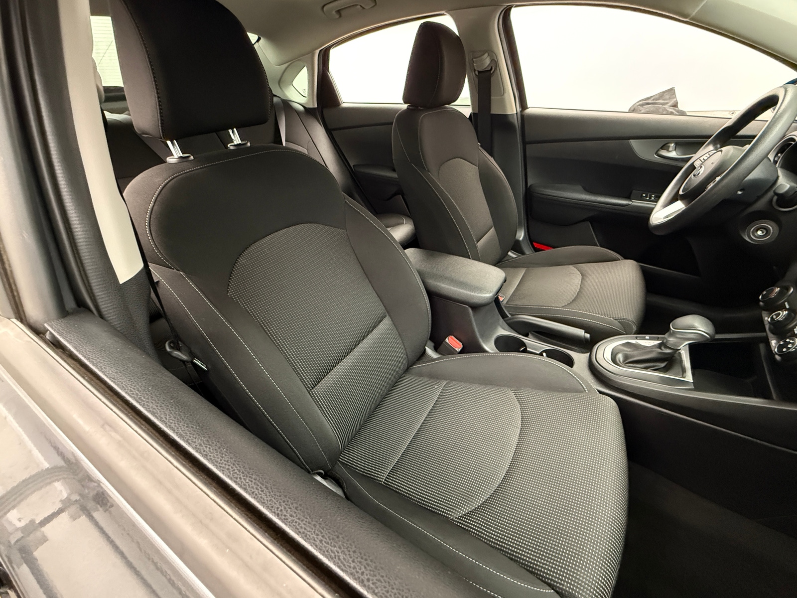 Thumbnail: 2021 Kia Forte - 2