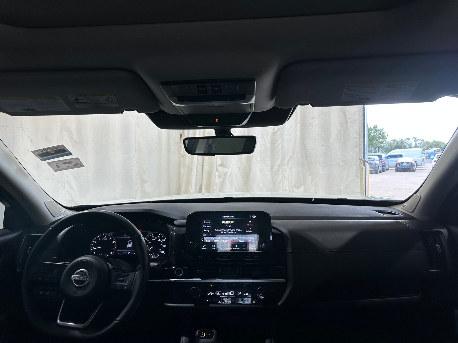 Thumbnail: 2024 Nissan Pathfinder - 2