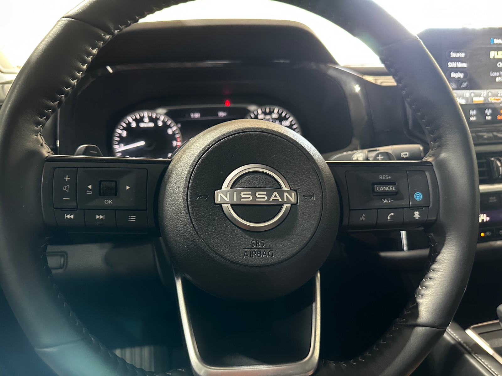 Thumbnail: 2024 Nissan Pathfinder - 4
