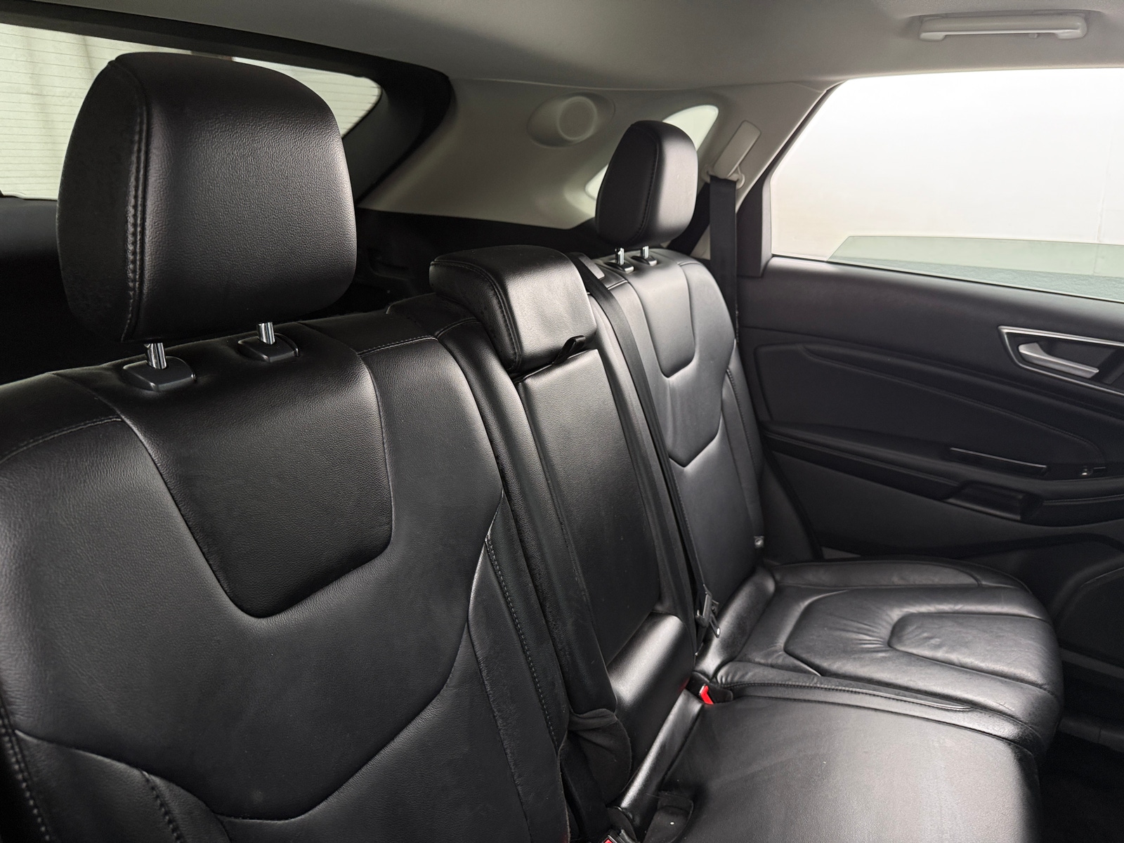 Thumbnail: 2016 Ford Edge - 5
