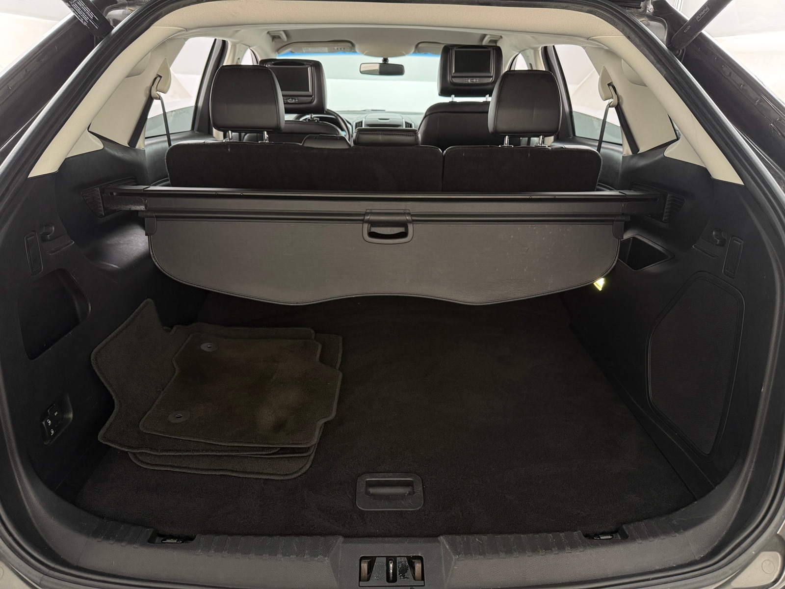 Thumbnail: 2016 Ford Edge - 6