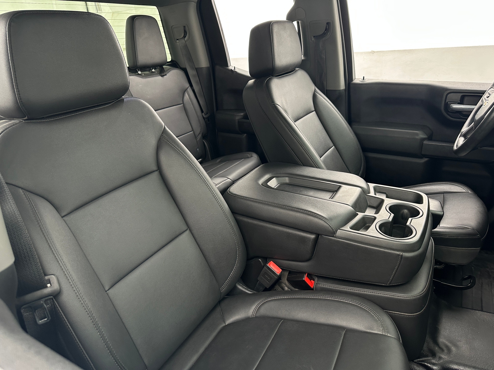 Thumbnail: 2020 Chevrolet Silverado 1500 - 2