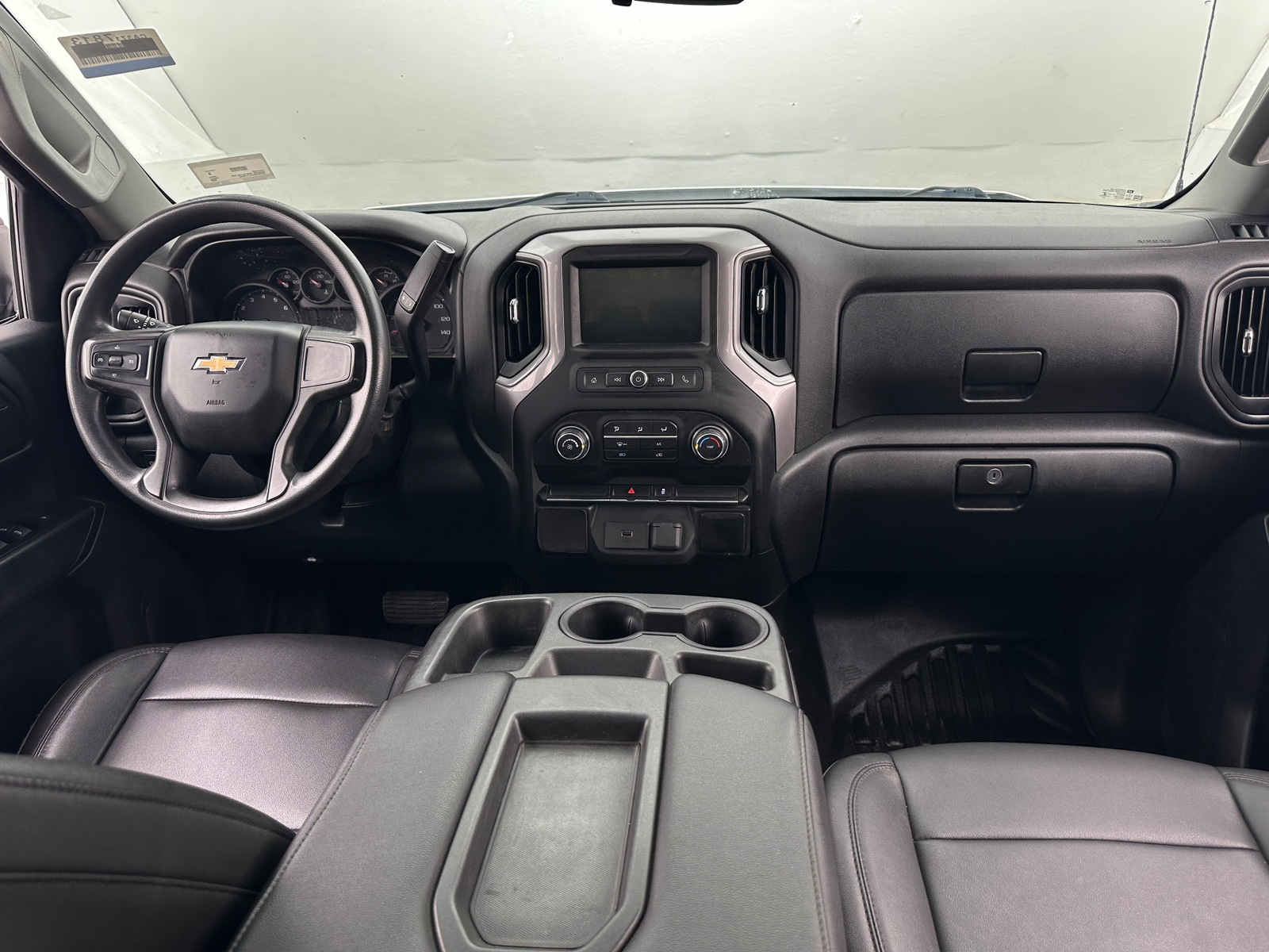 Thumbnail: 2020 Chevrolet Silverado 1500 - 3