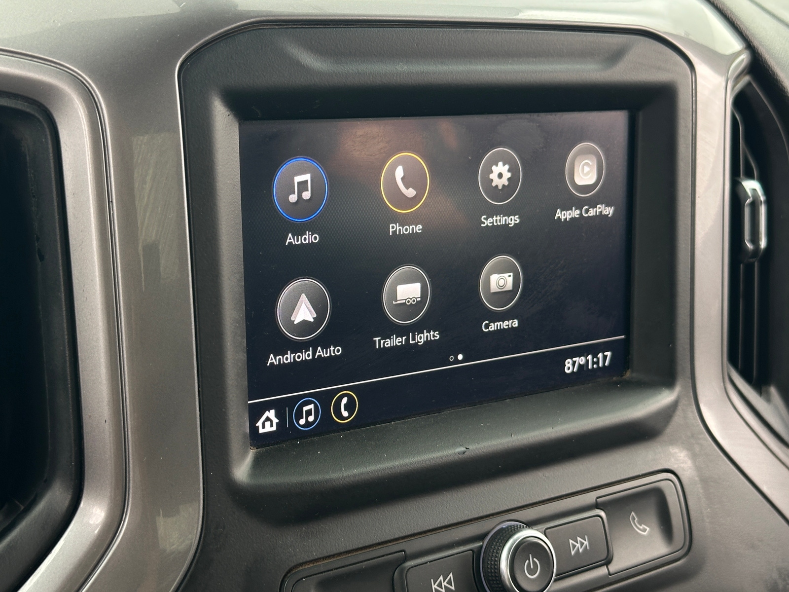 Thumbnail: 2020 Chevrolet Silverado 1500 - 4
