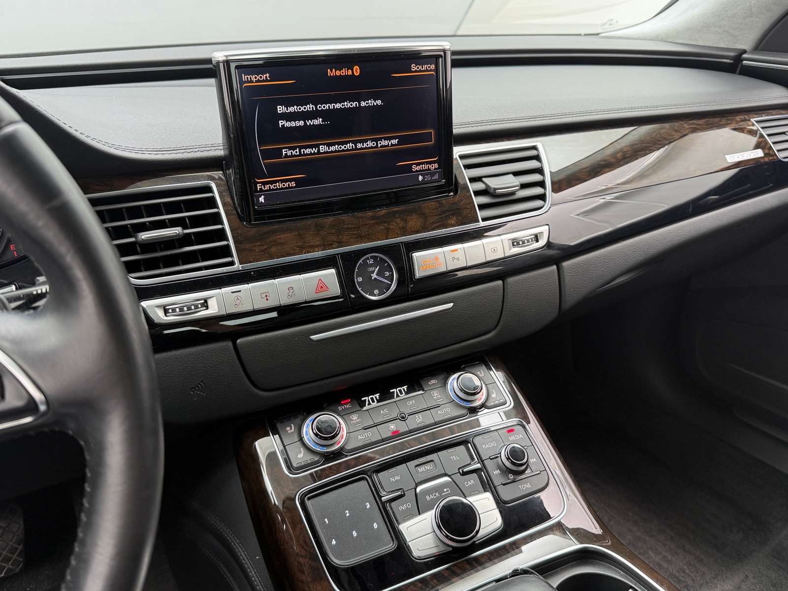 Thumbnail: 2016 Audi A8 - 3