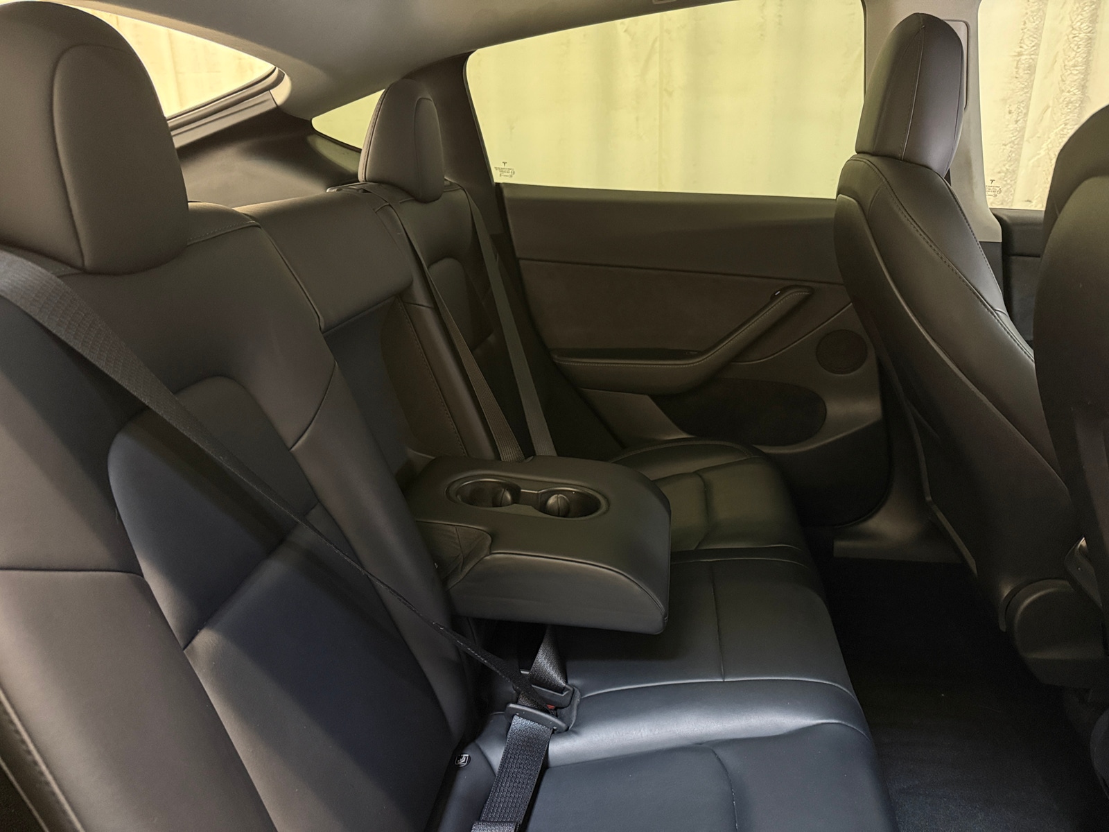 Thumbnail: 2023 Tesla Model Y - 4