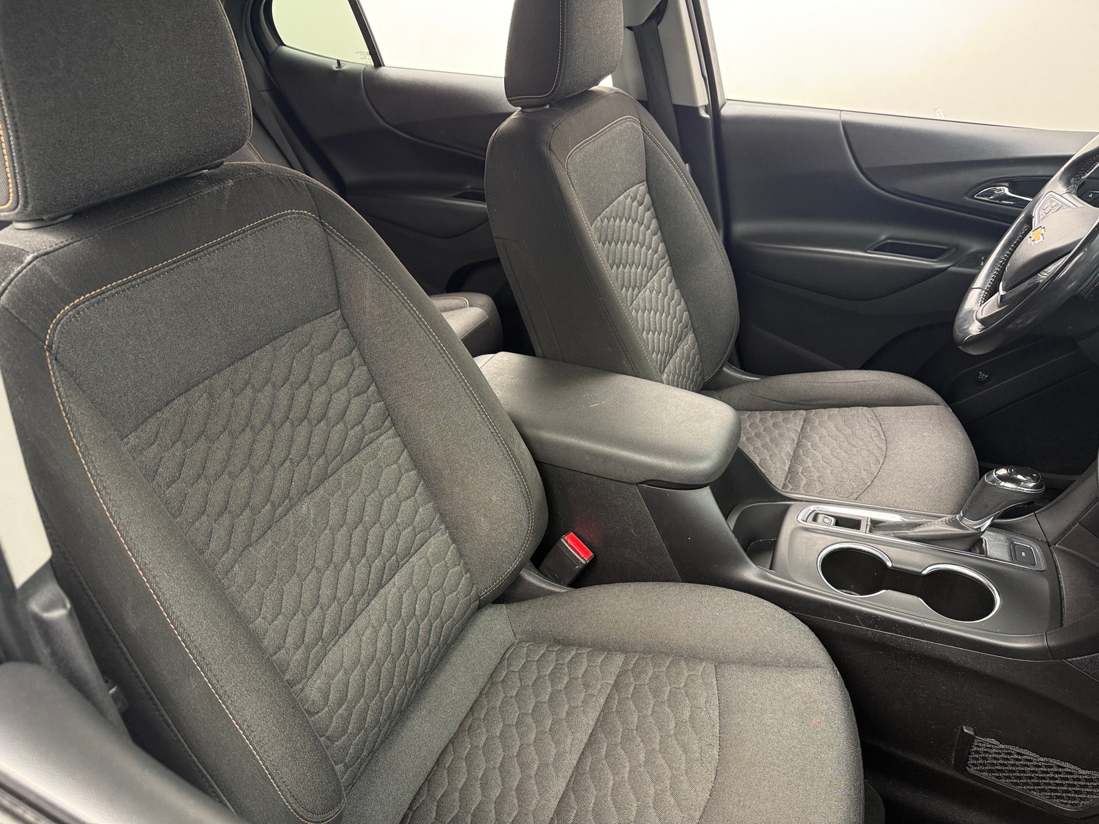 Thumbnail: 2018 Chevrolet Equinox - 2