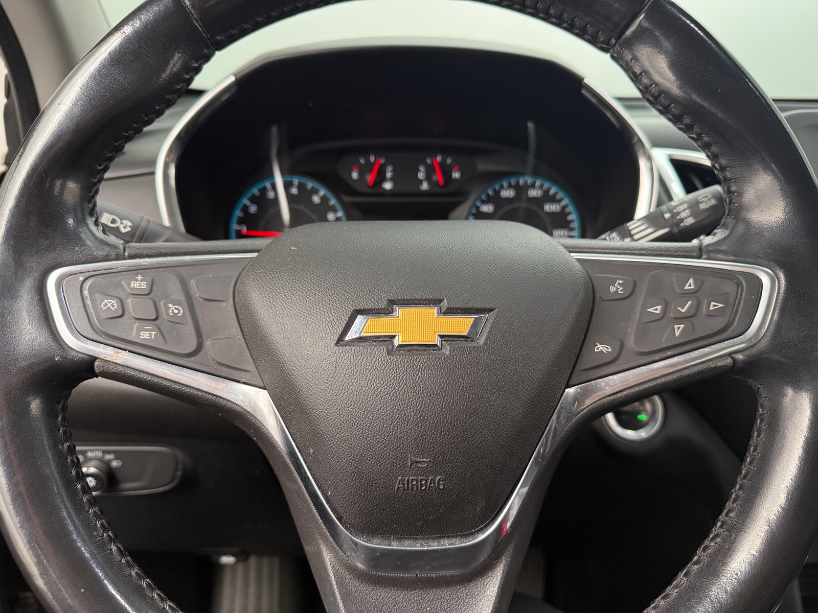 Thumbnail: 2018 Chevrolet Equinox - 5