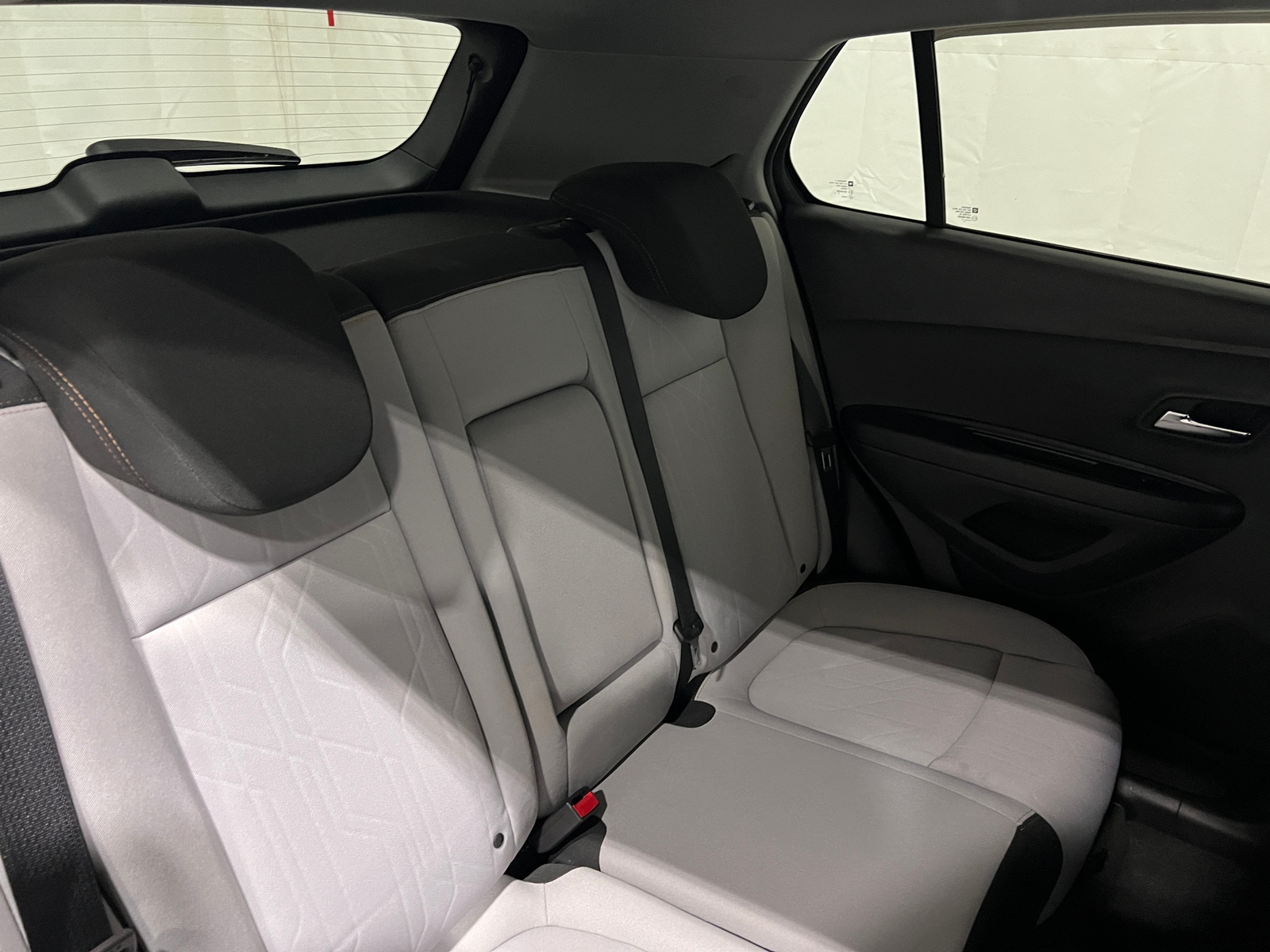 Thumbnail: 2017 Chevrolet Trax - 6