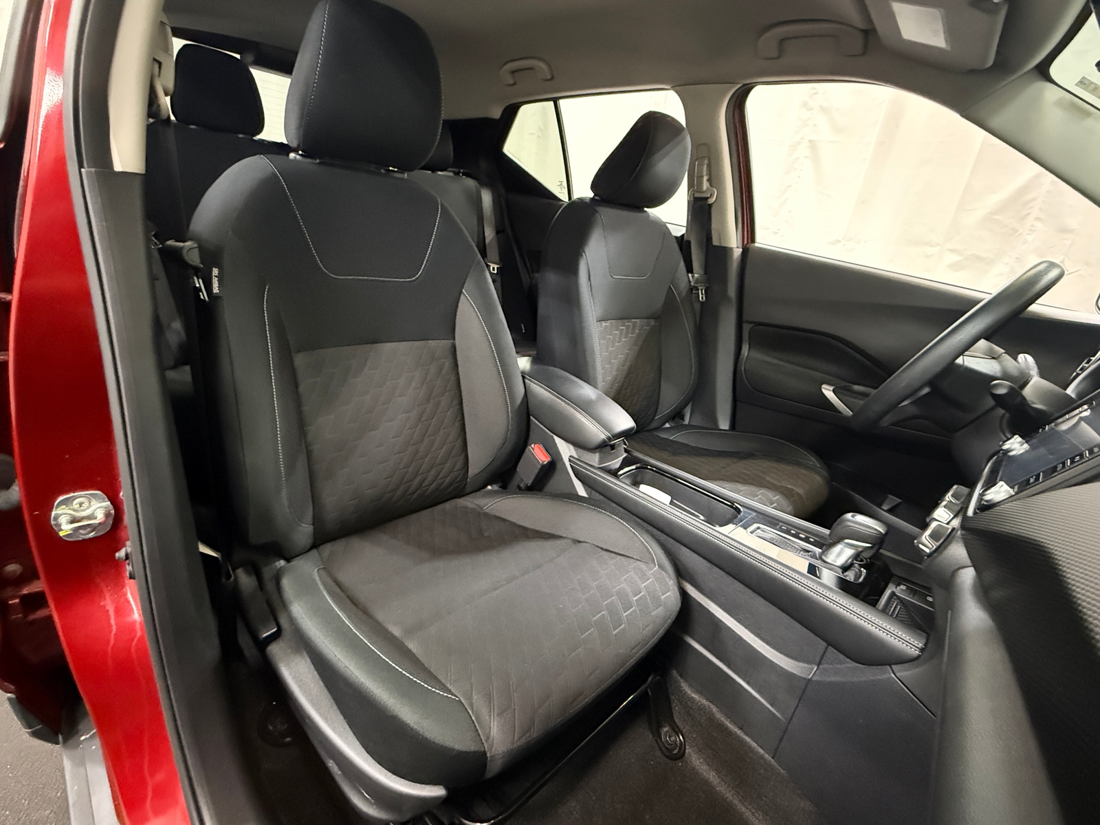 Thumbnail: 2024 Nissan Kicks - 2