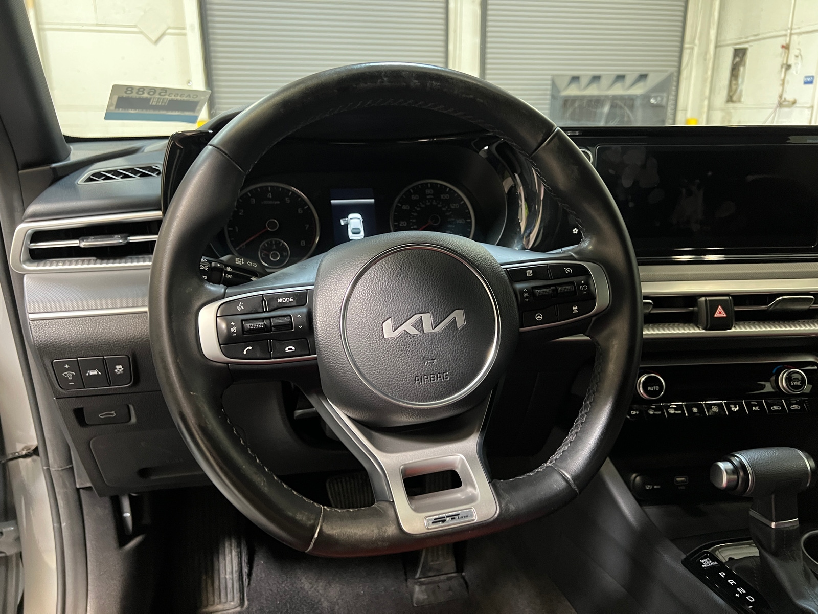 Thumbnail: 2023 Kia K5 - 5