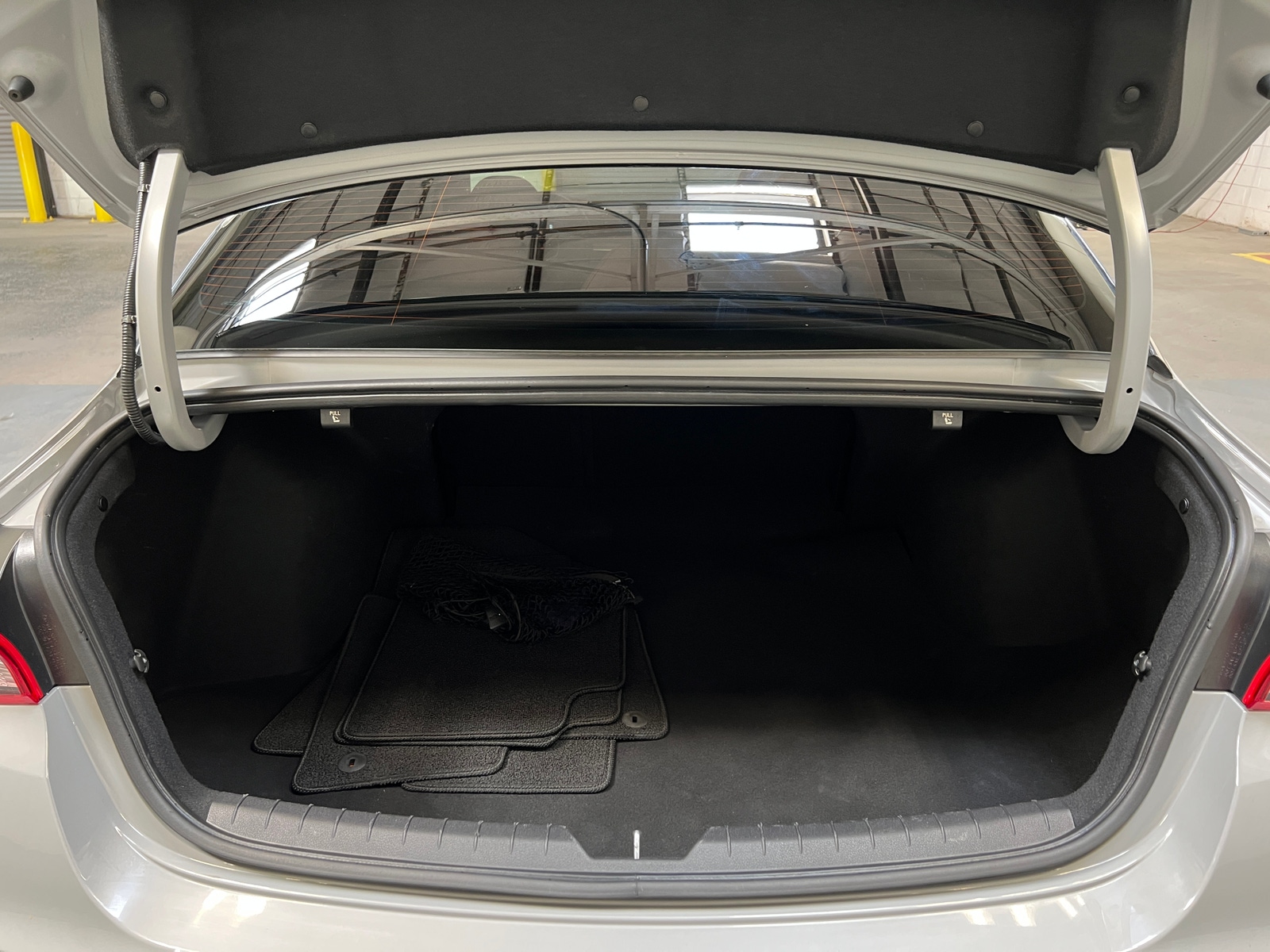 Thumbnail: 2023 Kia K5 - 7