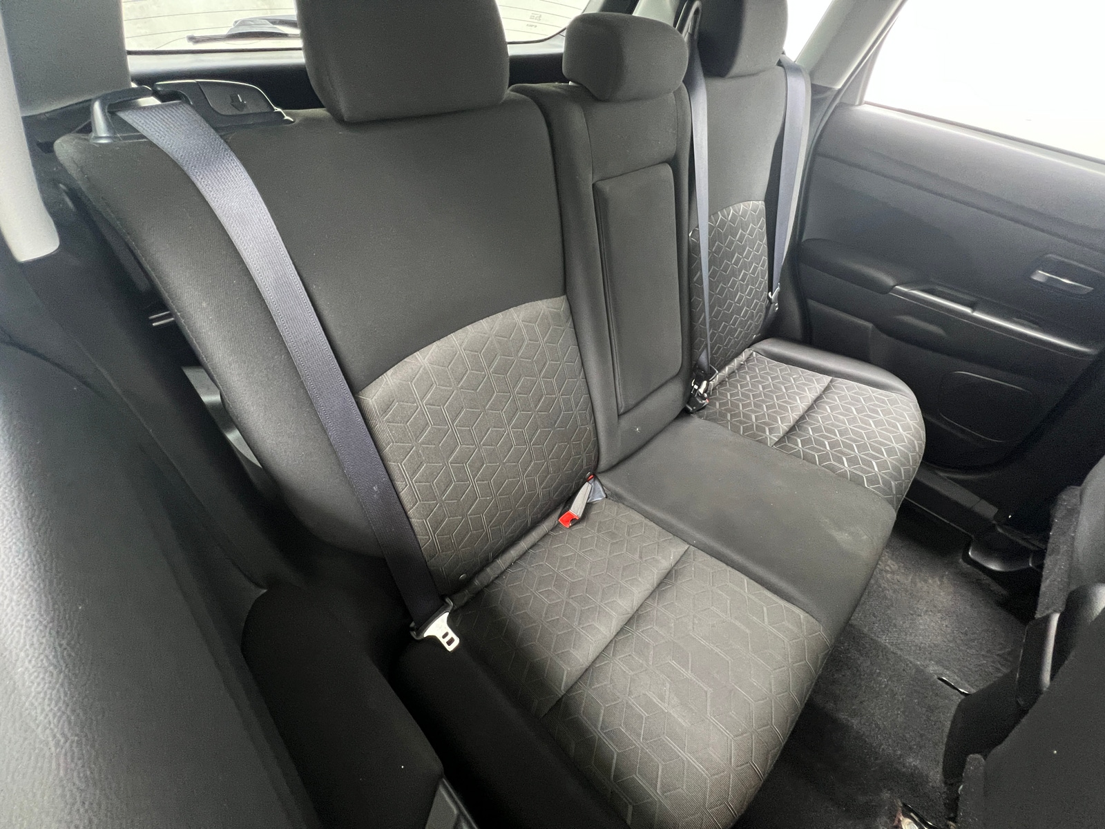 Thumbnail: 2021 Mitsubishi Outlander Sport - 6