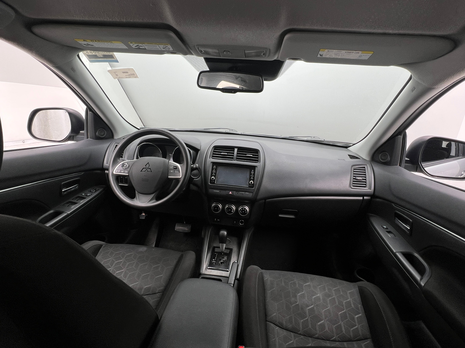 Thumbnail: 2021 Mitsubishi Outlander Sport - 3