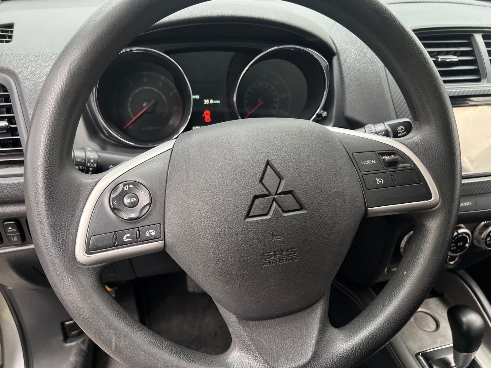 Thumbnail: 2021 Mitsubishi Outlander Sport - 5