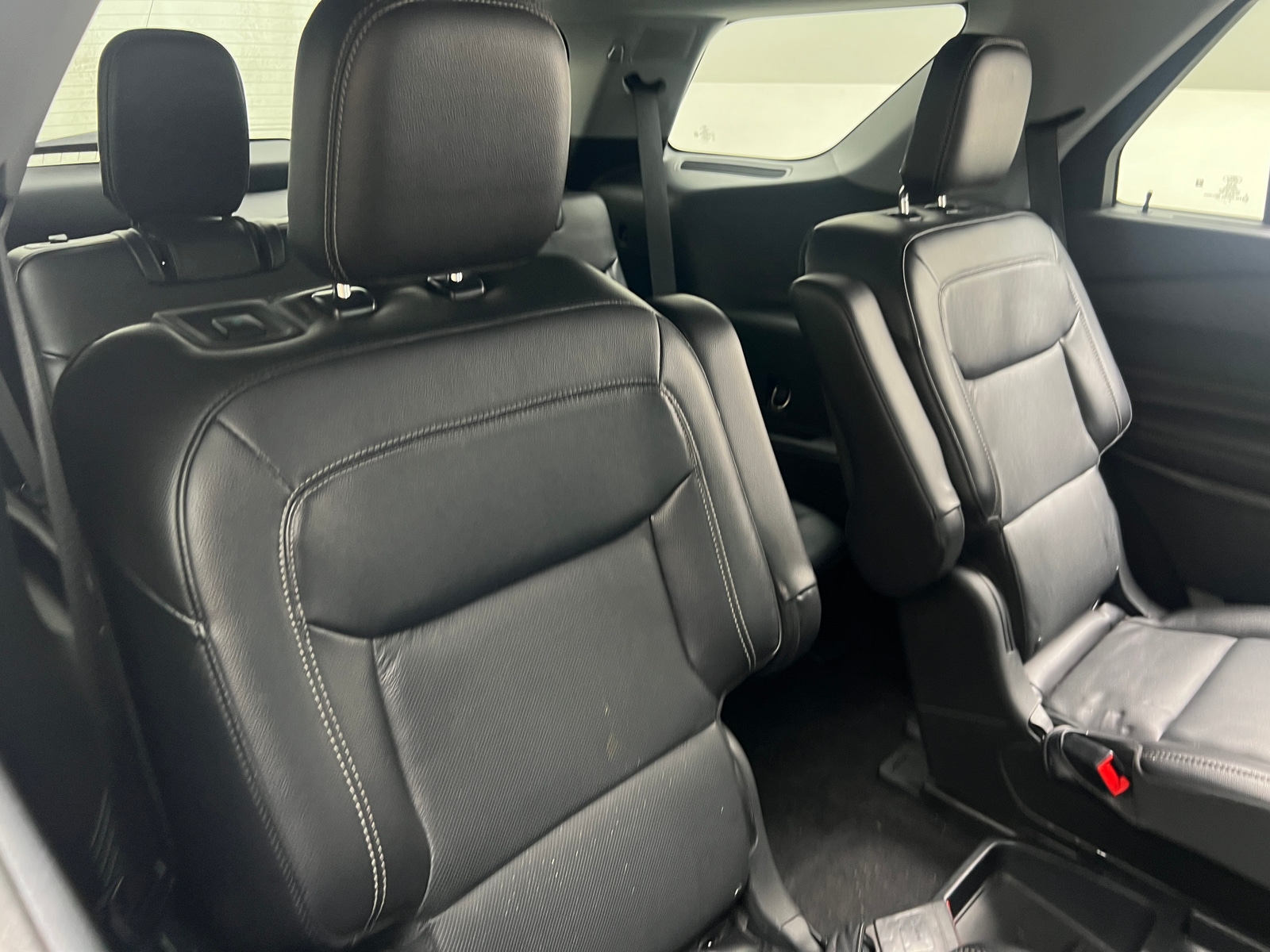 Thumbnail: 2021 Ford Explorer - 5