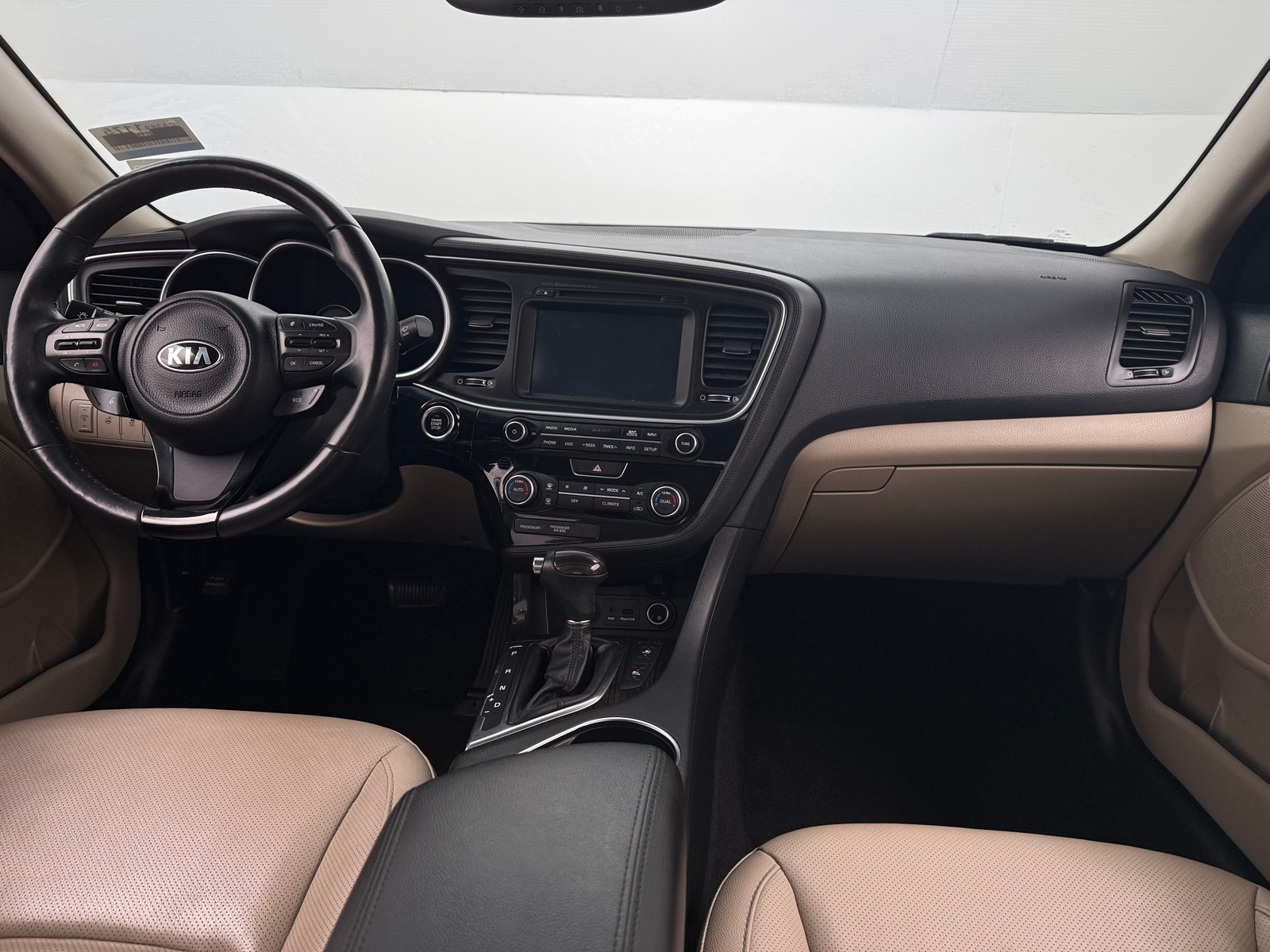 Thumbnail: 2015 Kia Optima - 2