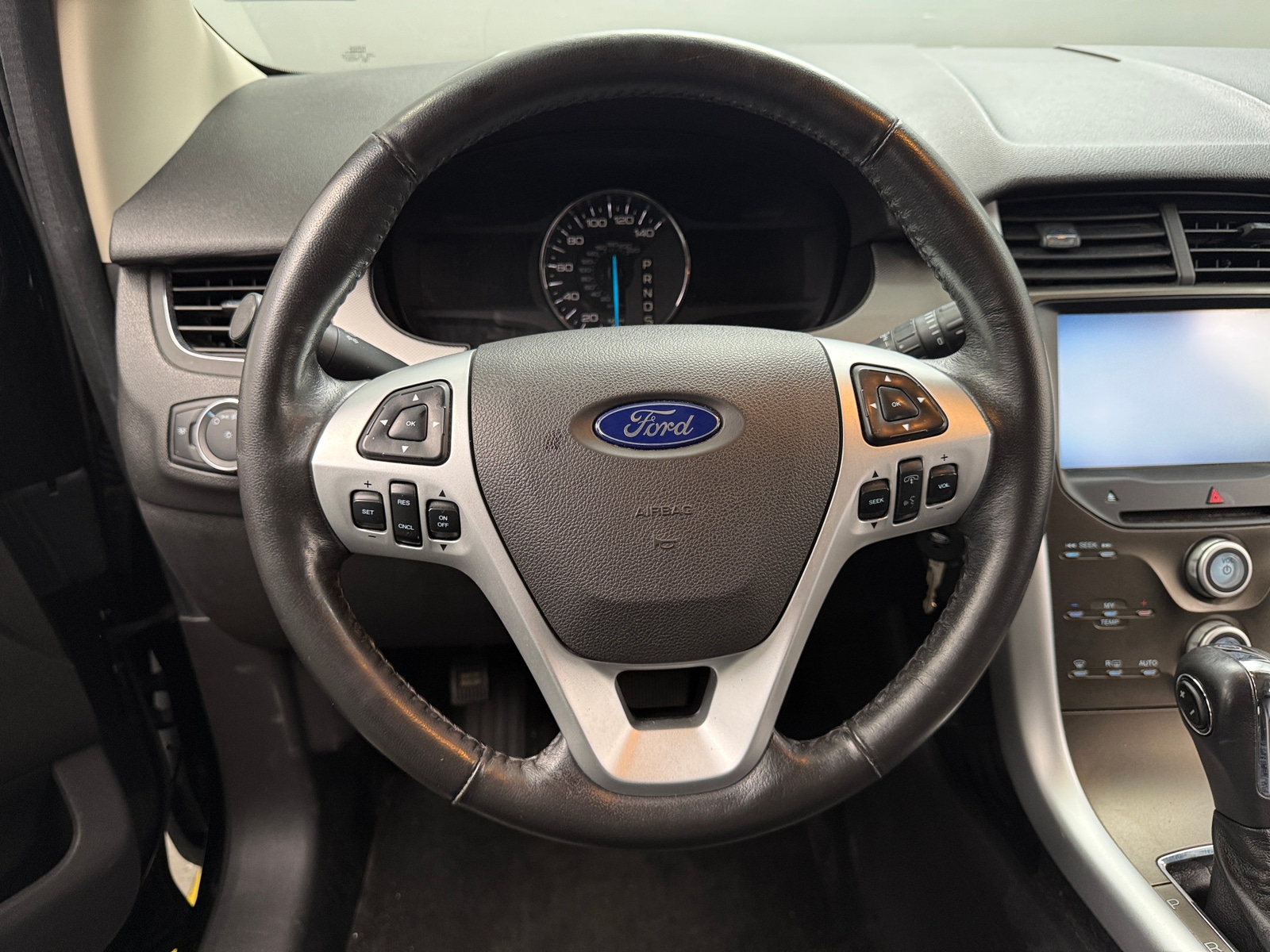 Thumbnail: 2013 Ford Edge - 4