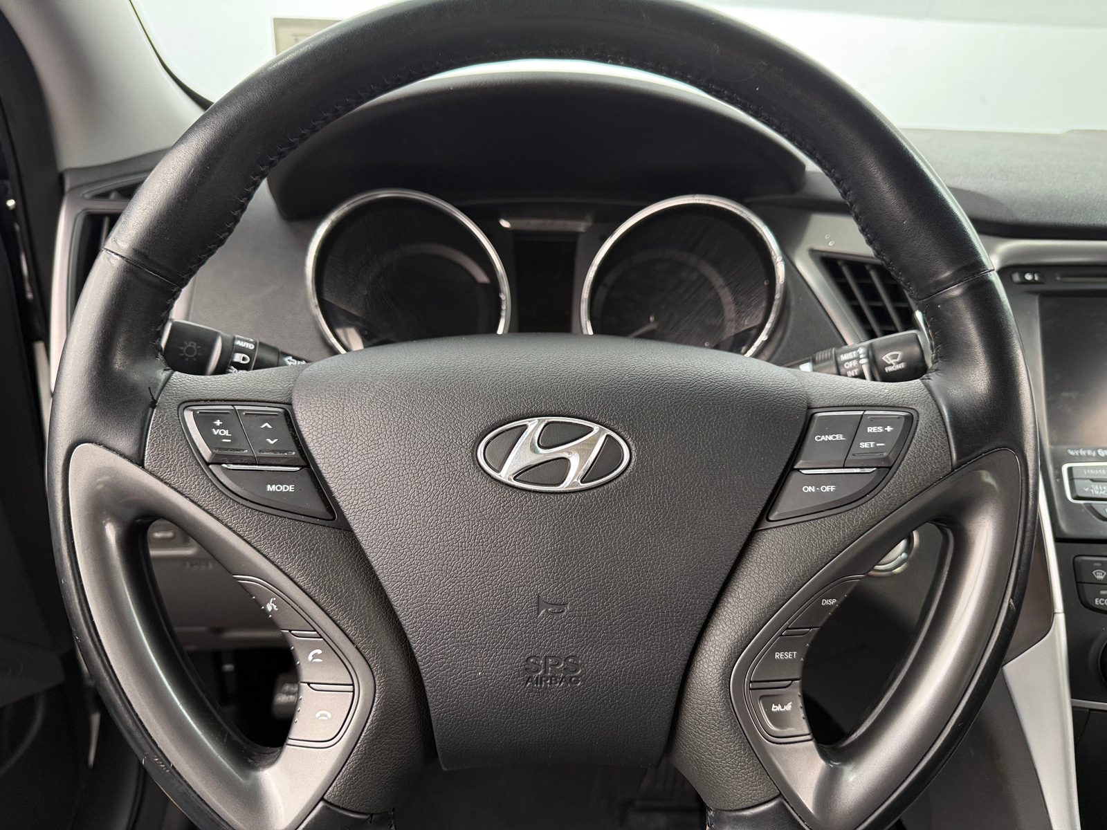 Thumbnail: 2015 Hyundai Sonata - 4