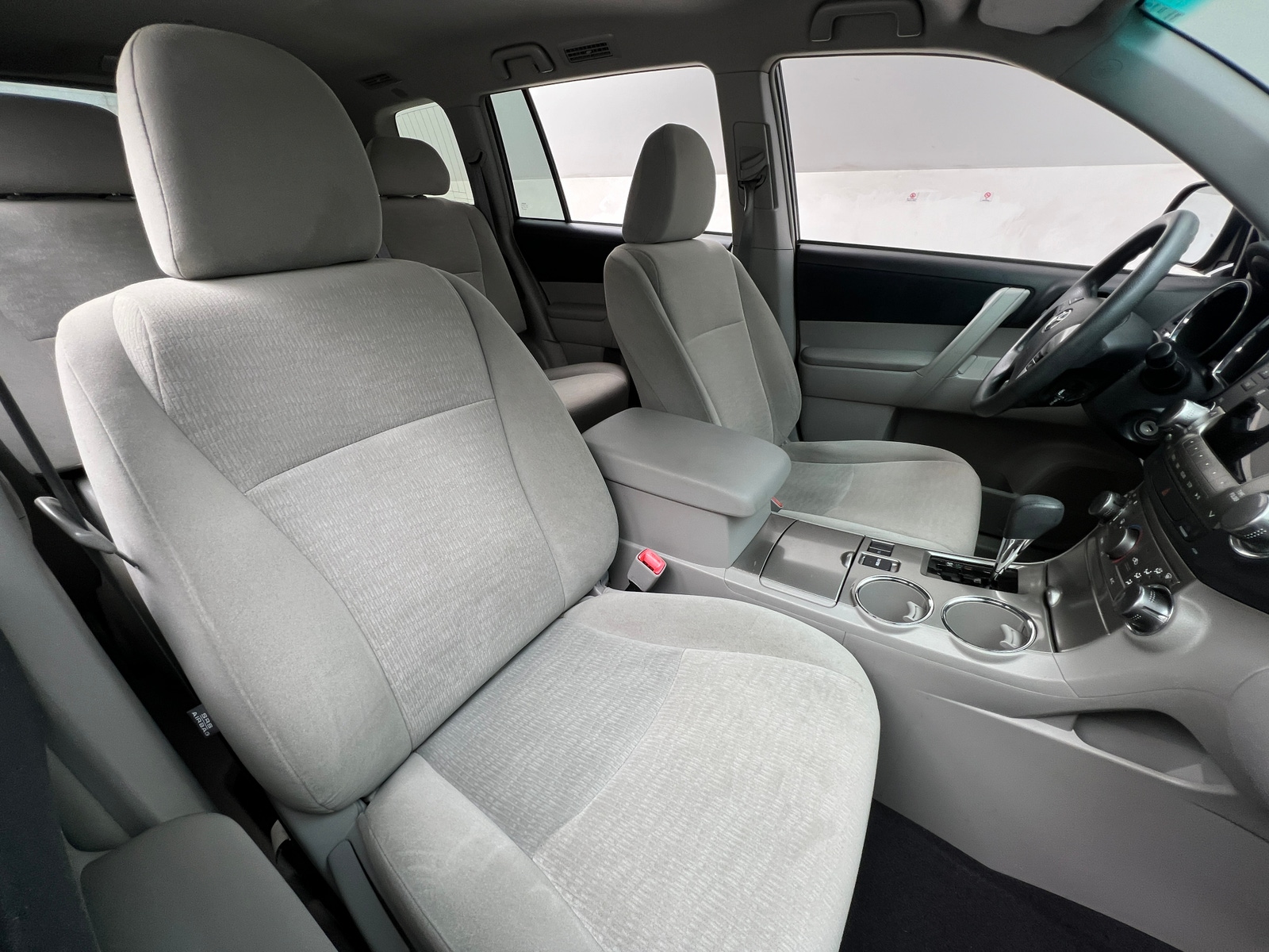 Thumbnail: 2011 Toyota Highlander - 2