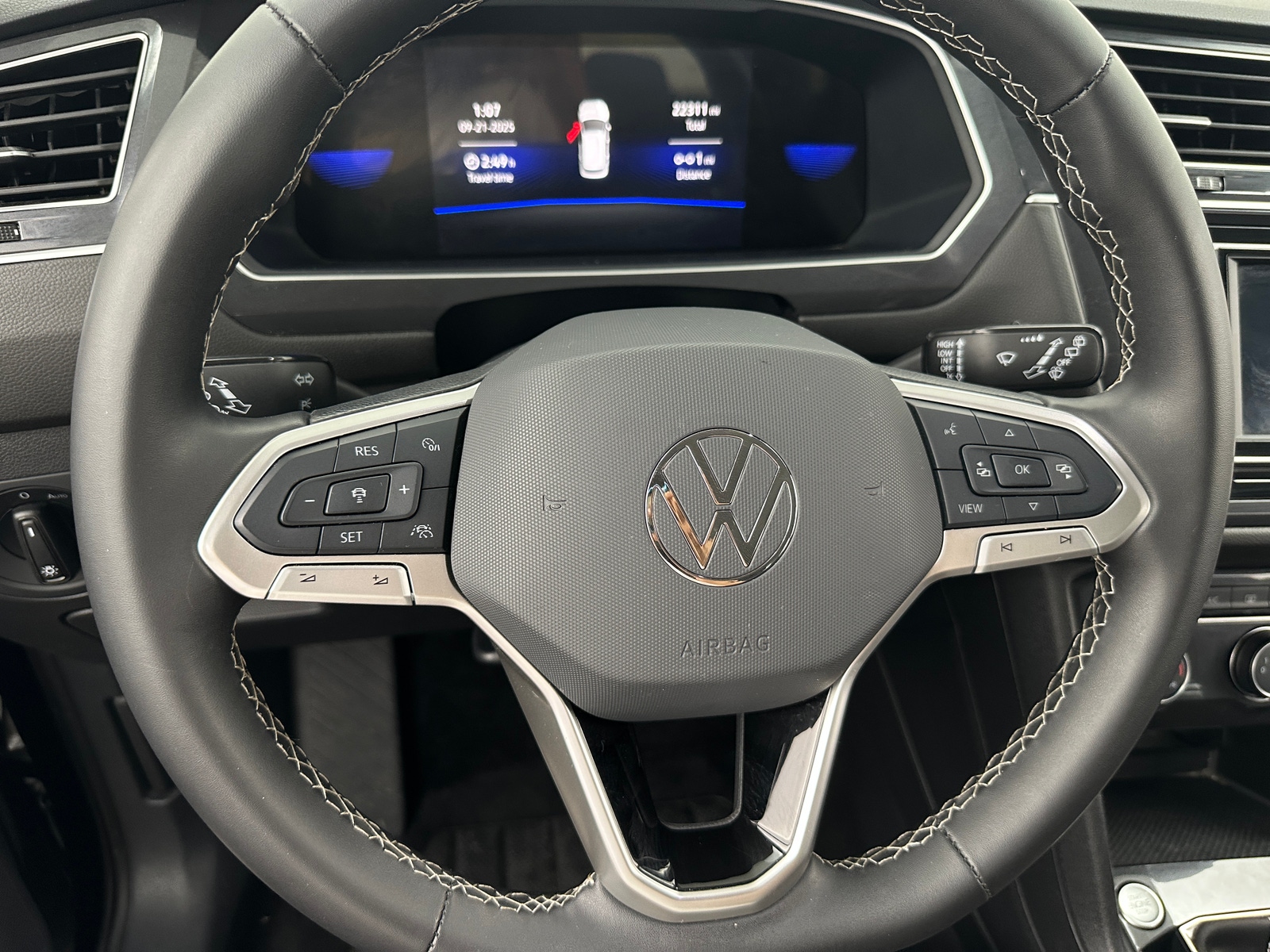 Thumbnail: 2024 Volkswagen Tiguan - 5