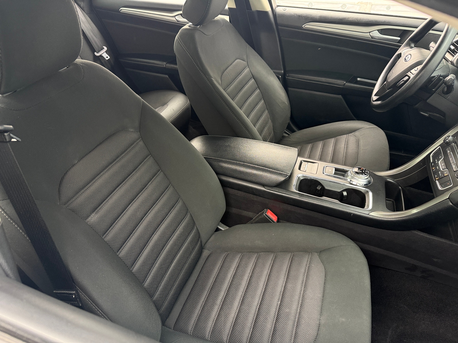 Thumbnail: 2017 Ford Fusion - 2