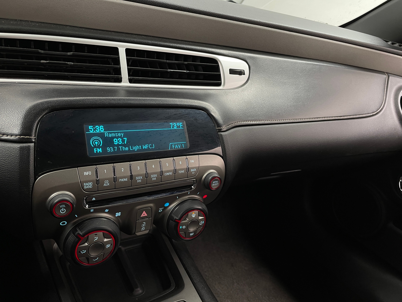 Thumbnail: 2015 Chevrolet Camaro - 3