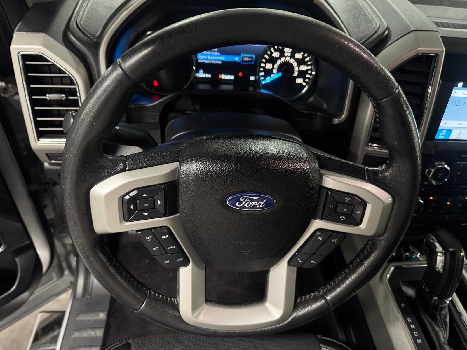 Thumbnail: 2017 Ford Econoline - 4