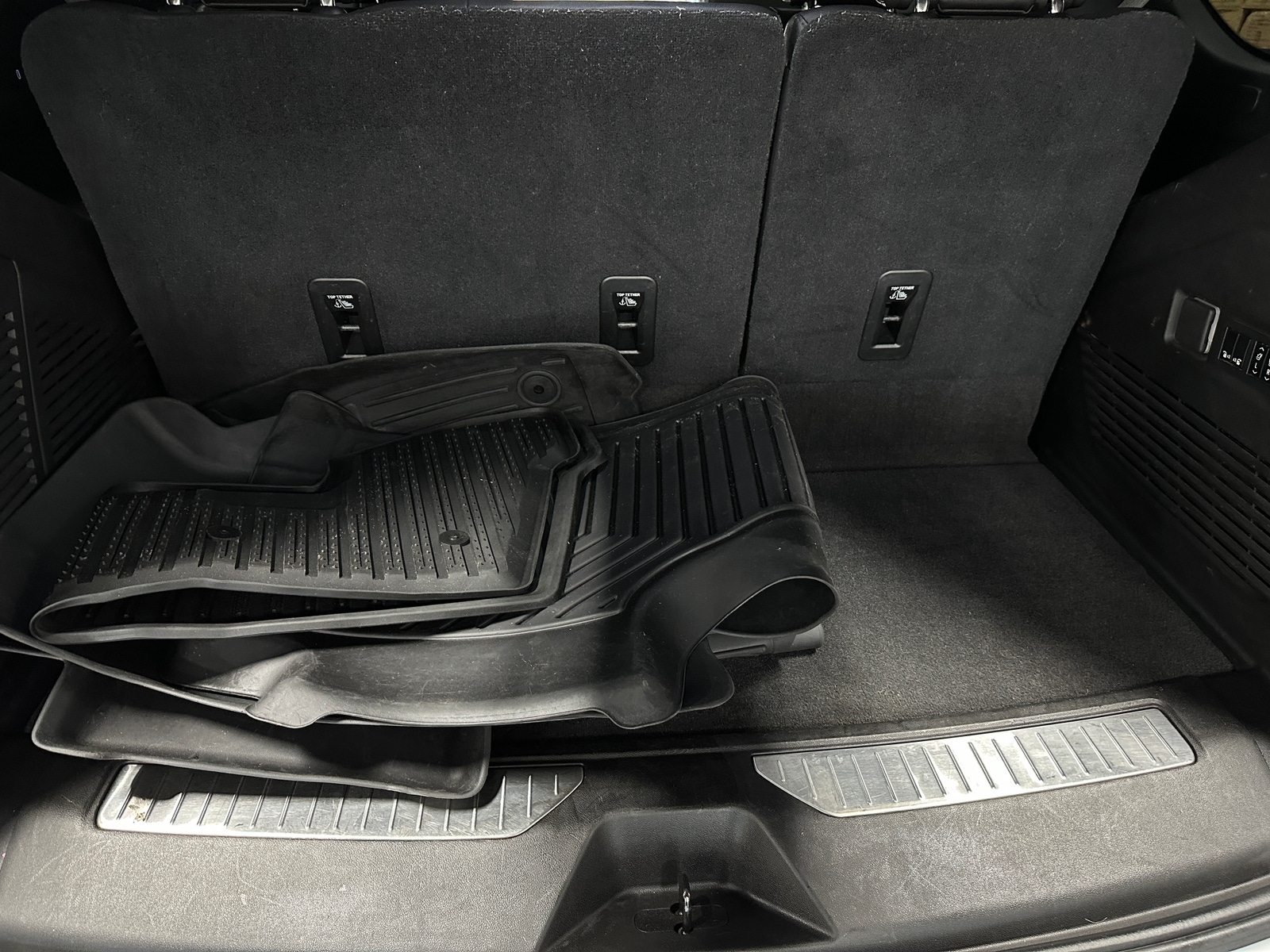 Thumbnail: 2021 Chevrolet Tahoe - 6