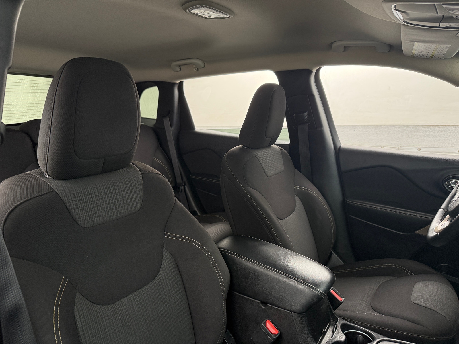 Thumbnail: 2017 Jeep Cherokee - 2