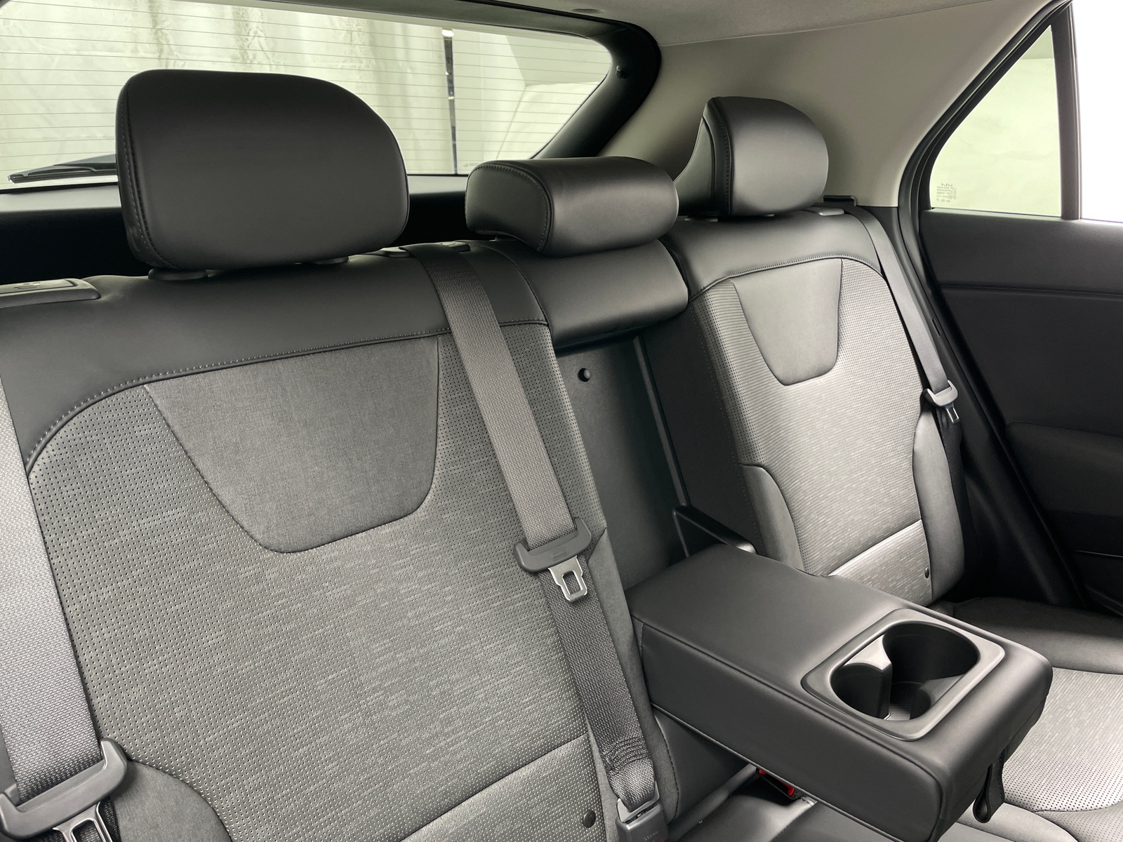 Thumbnail: 2024 Kia Niro - 5