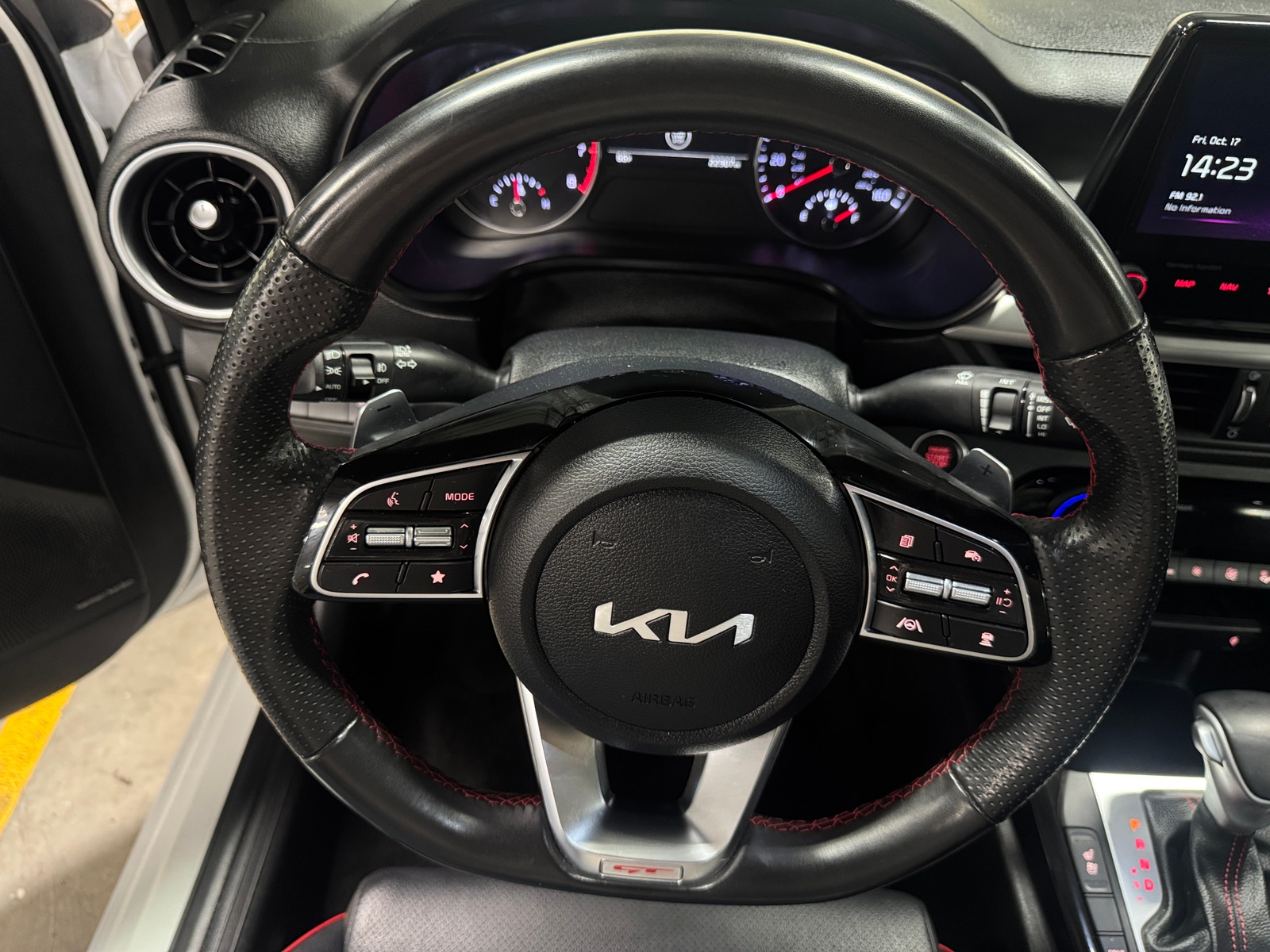 Thumbnail: 2023 Kia Forte - 5