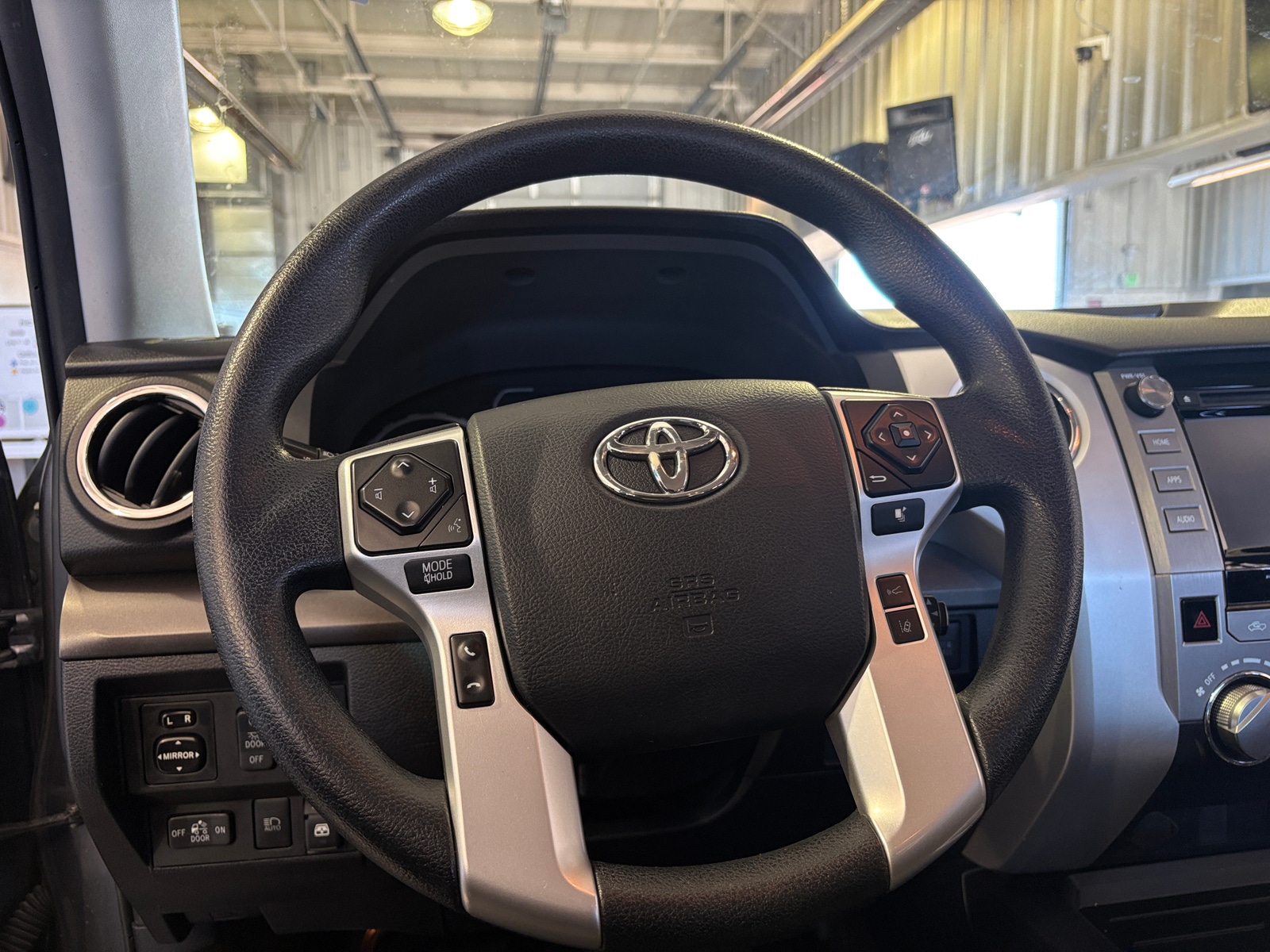 Thumbnail: 2018 Toyota Tundra - 5