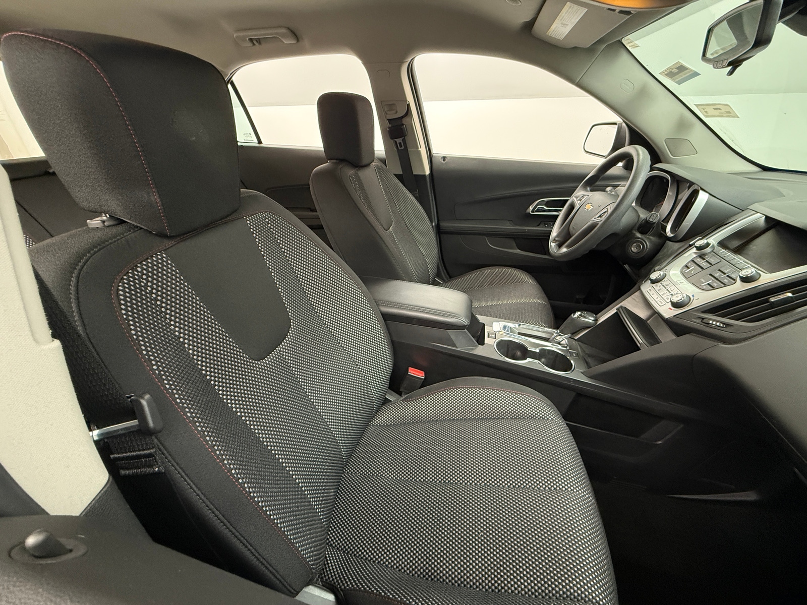 Thumbnail: 2017 Chevrolet Equinox - 2