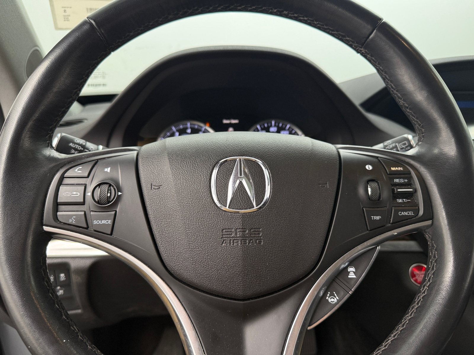Thumbnail: 2018 Acura MDX - 4