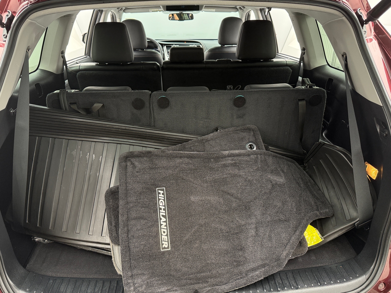 Thumbnail: 2014 Toyota Highlander - 6