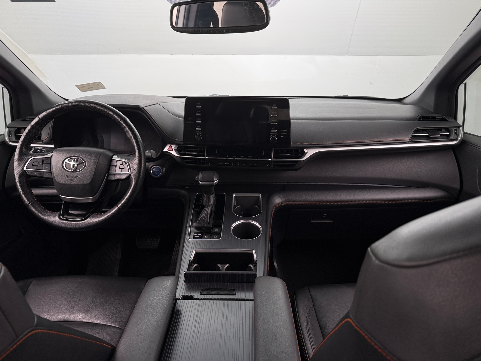 Thumbnail: 2021 Toyota Sienna - 2