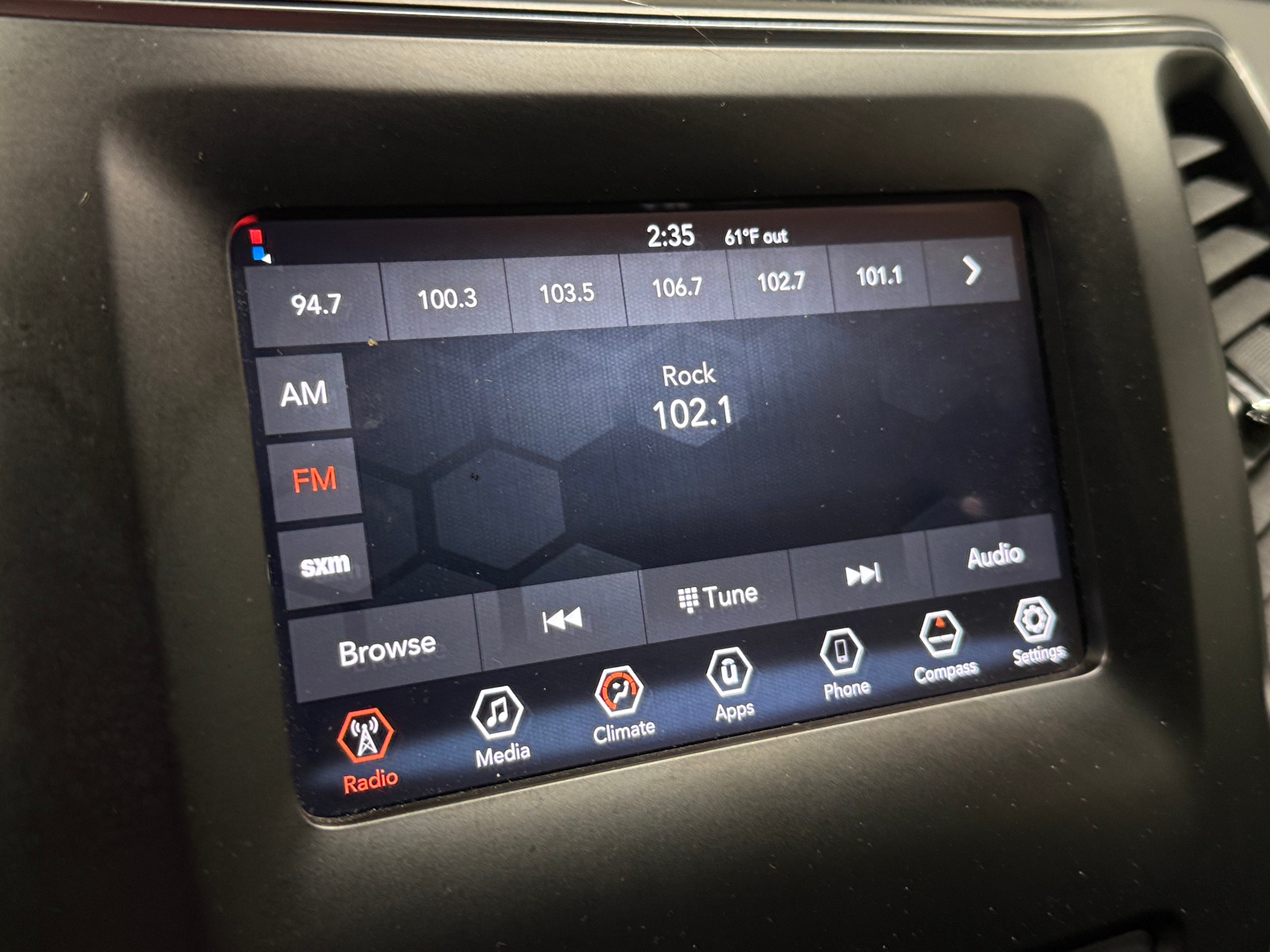 Thumbnail: 2020 Jeep Cherokee - 4