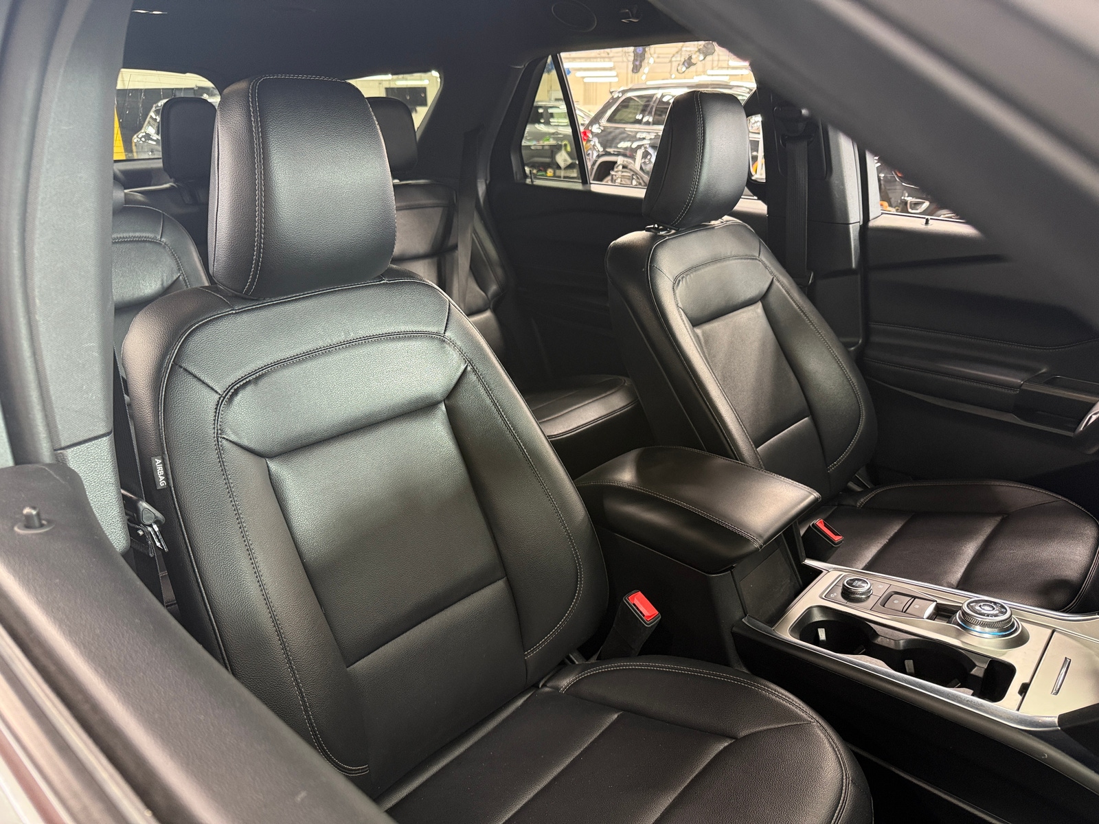 Thumbnail: 2020 Ford Explorer - 2