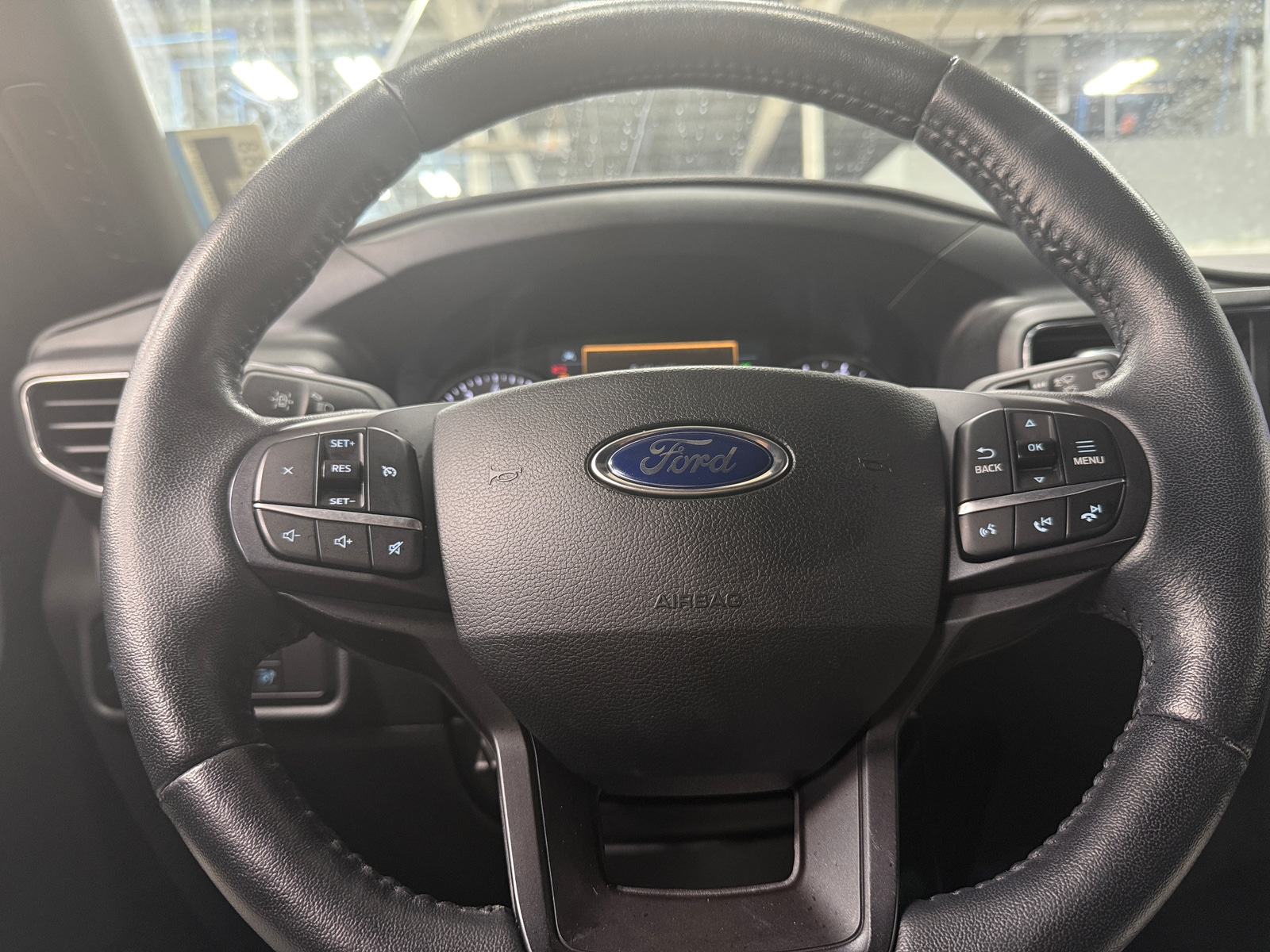 Thumbnail: 2020 Ford Explorer - 5