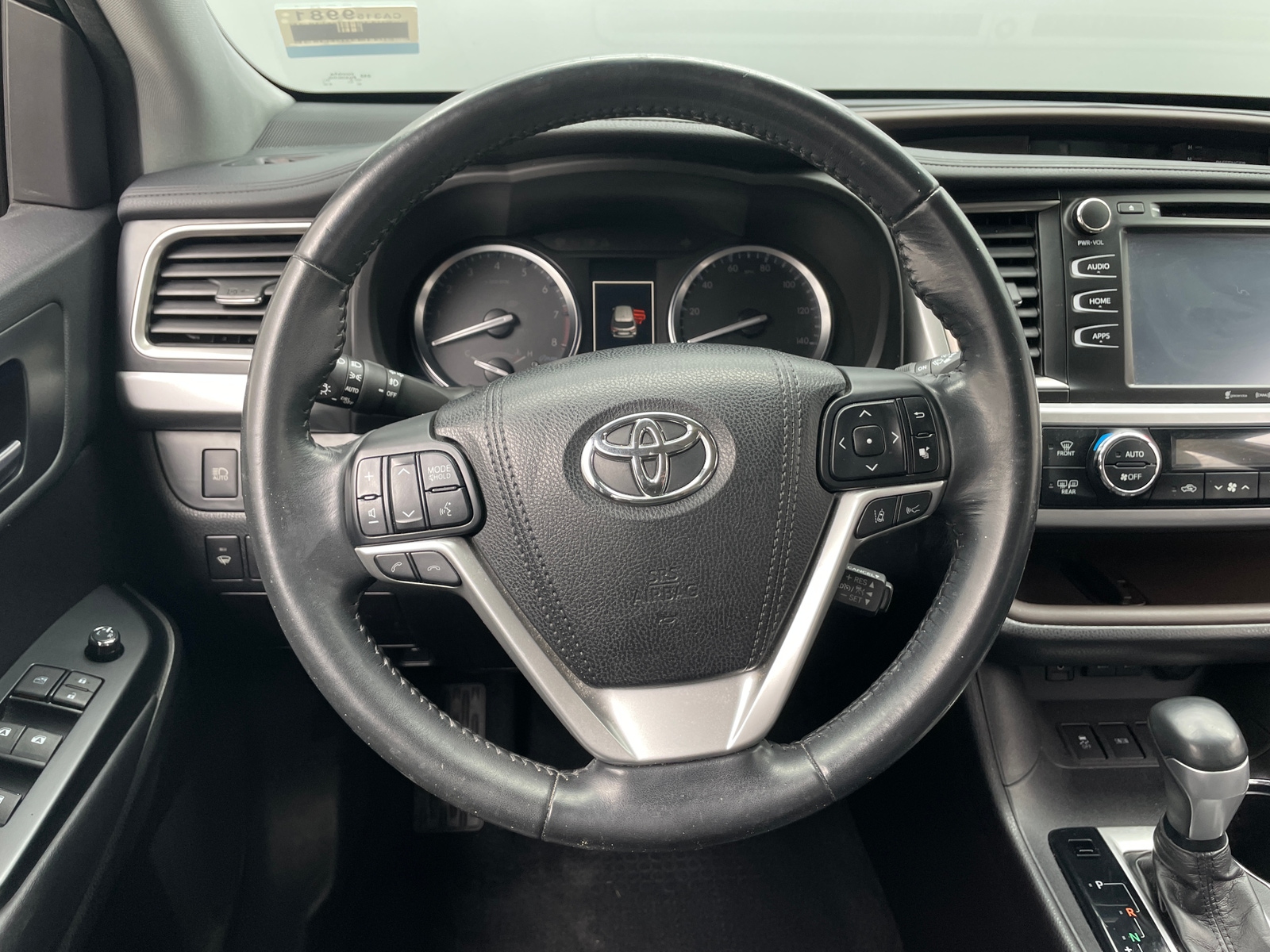 Thumbnail: 2018 Toyota Highlander - 4