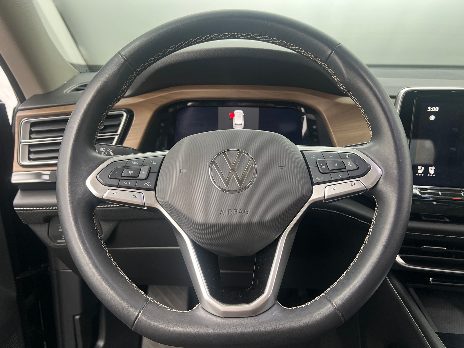 Thumbnail: 2024 Volkswagen Atlas - 4