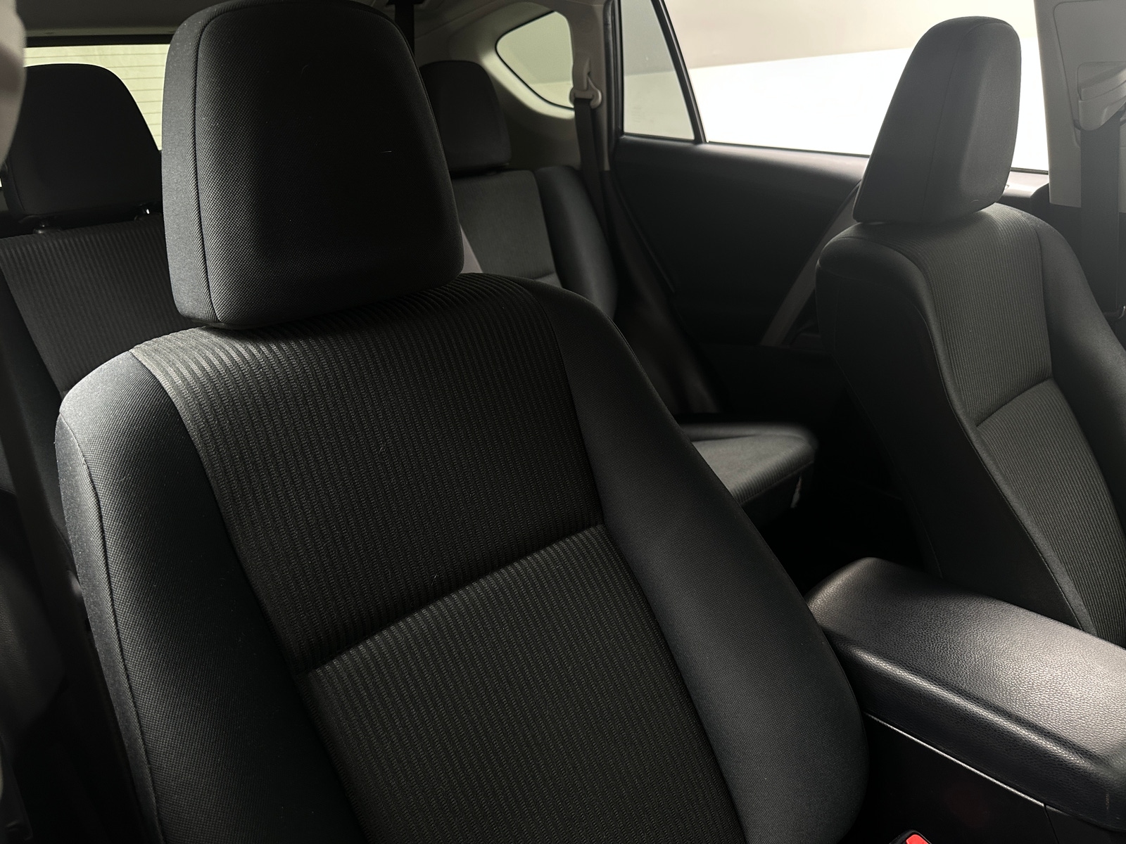 Thumbnail: 2017 Toyota RAV4 - 2