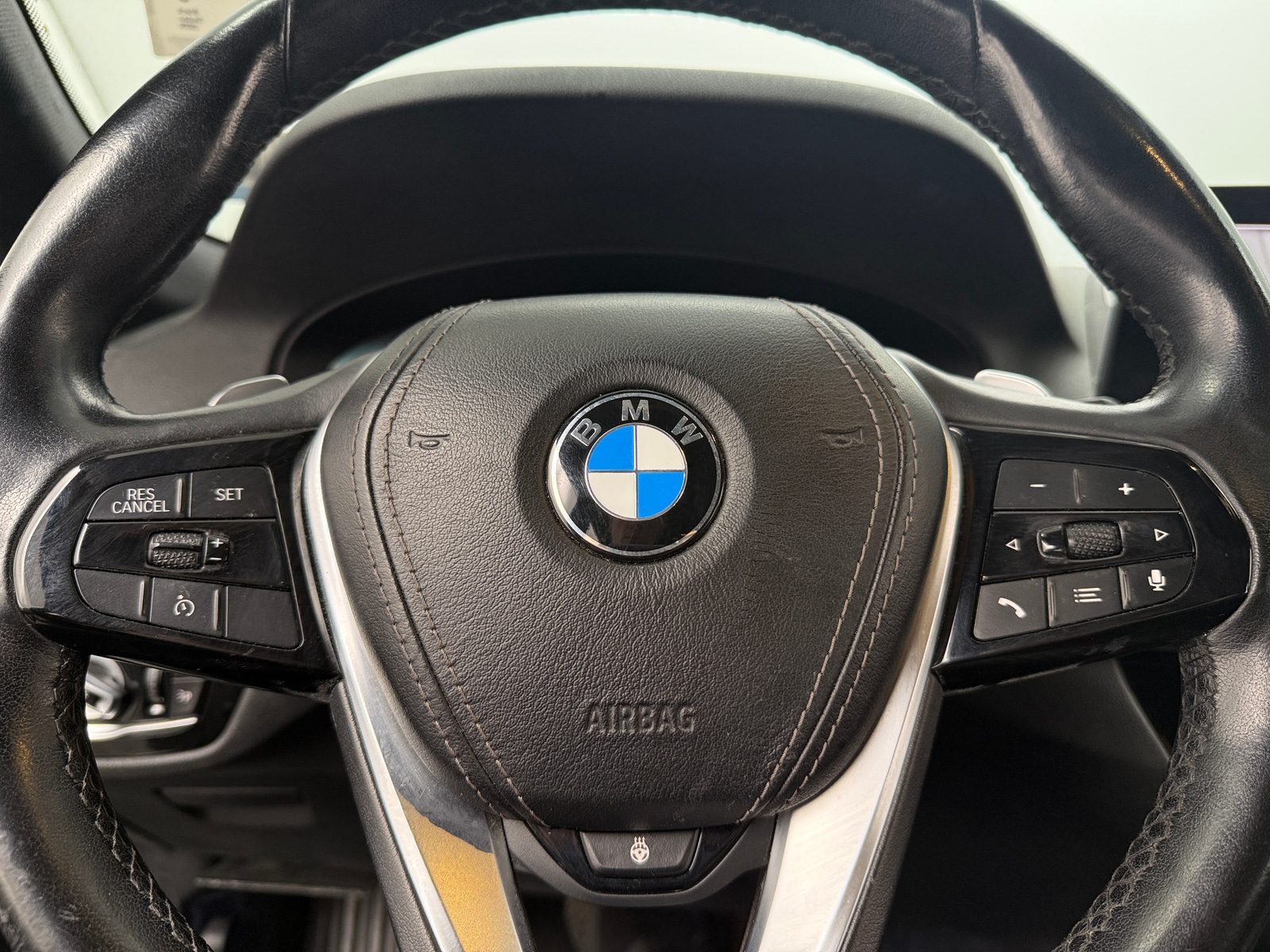 Thumbnail: 2020 BMW 5 Series - 4