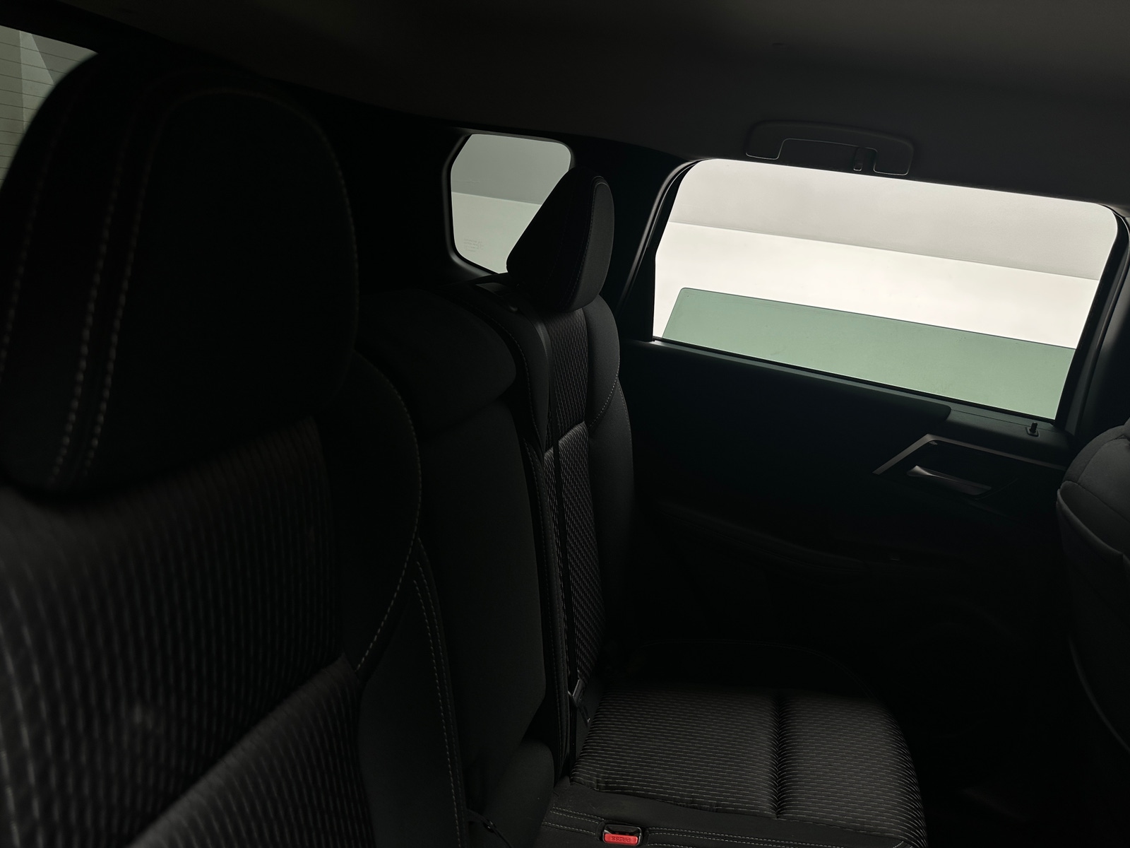 Thumbnail: 2022 Mitsubishi Outlander - 6