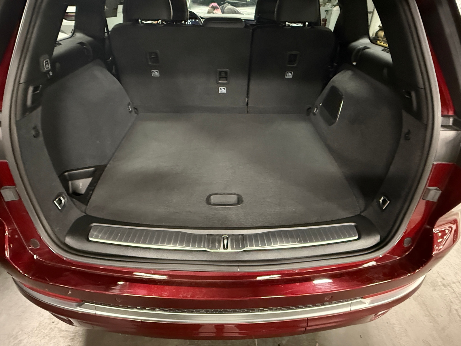 Thumbnail: 2023 Jeep Grand Cherokee - 6