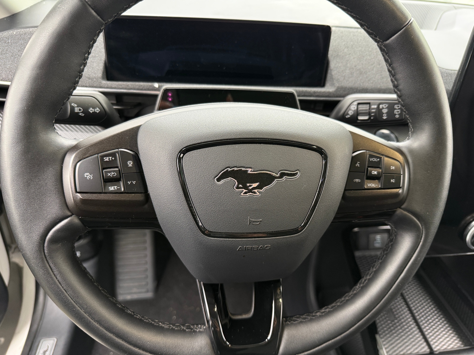 Thumbnail: 2021 Ford Mustang Mach-E - 4