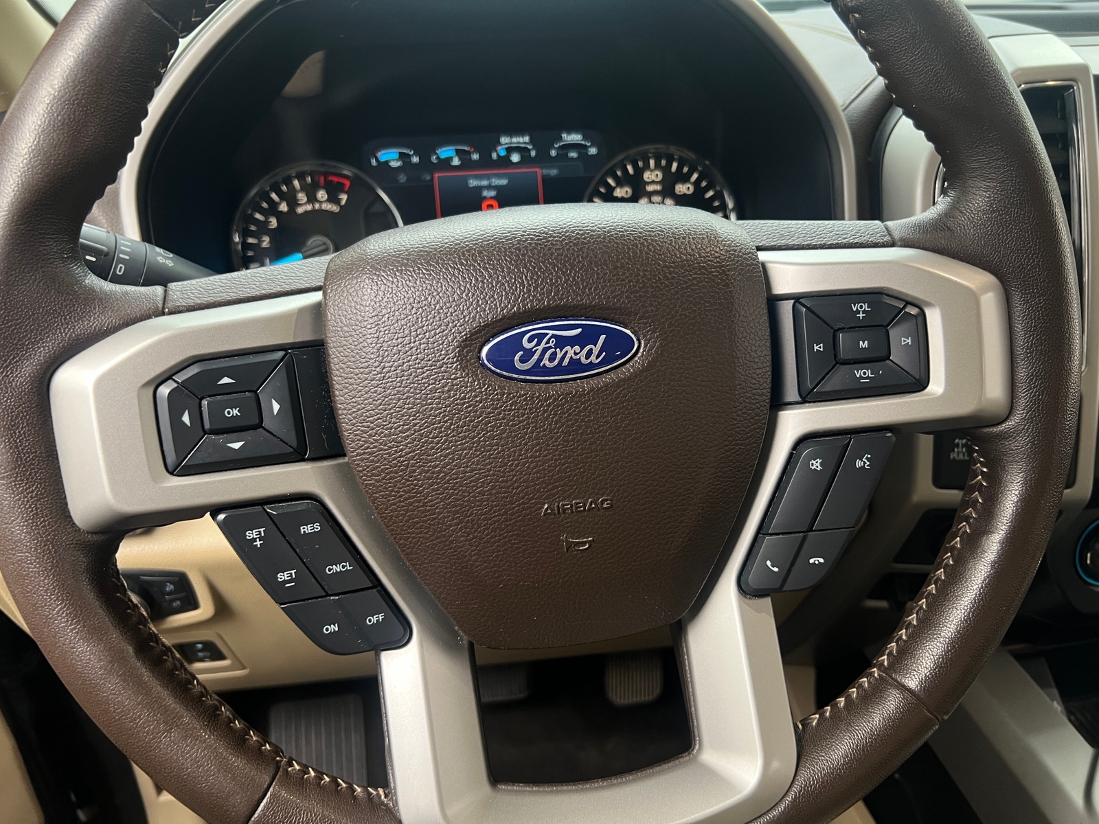 Thumbnail: 2018 Ford Econoline - 4