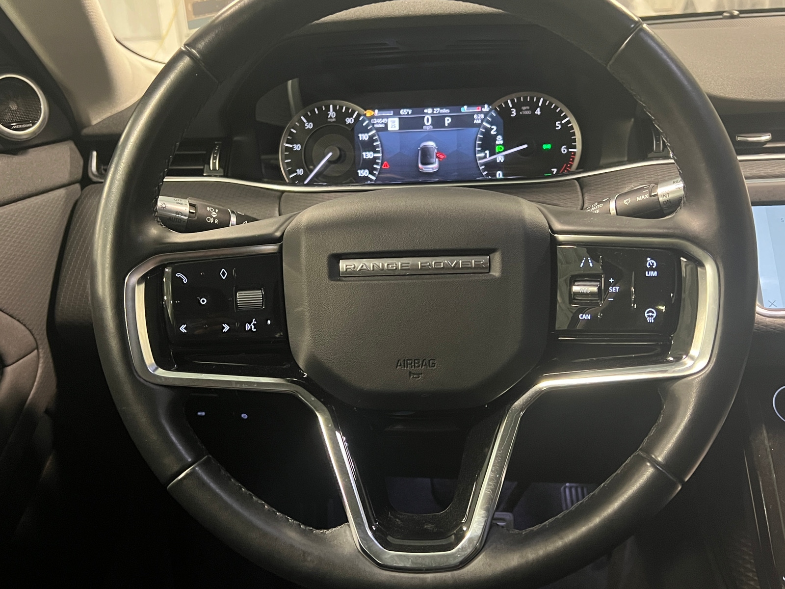 Thumbnail: 2021 Land Rover Range Rover Evoque - 4
