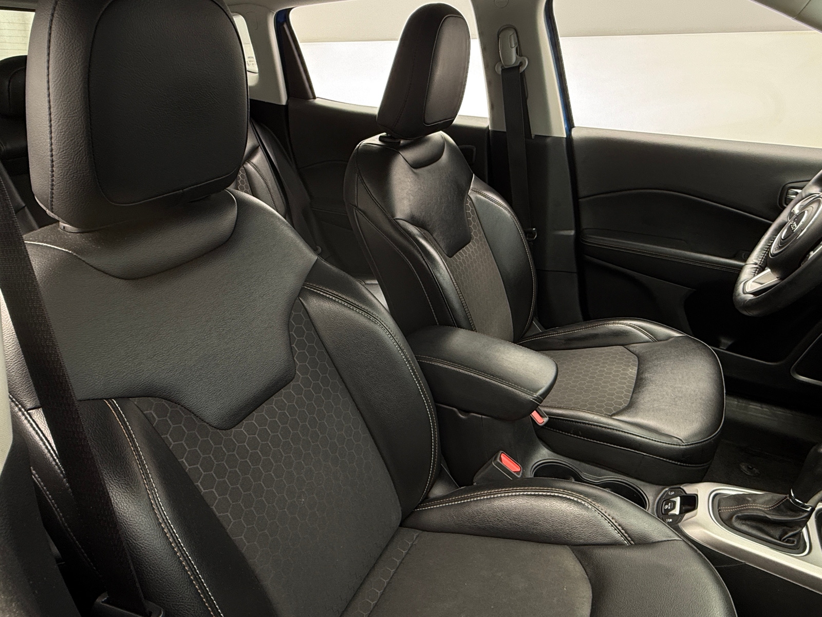 Thumbnail: 2018 Jeep Compass - 2